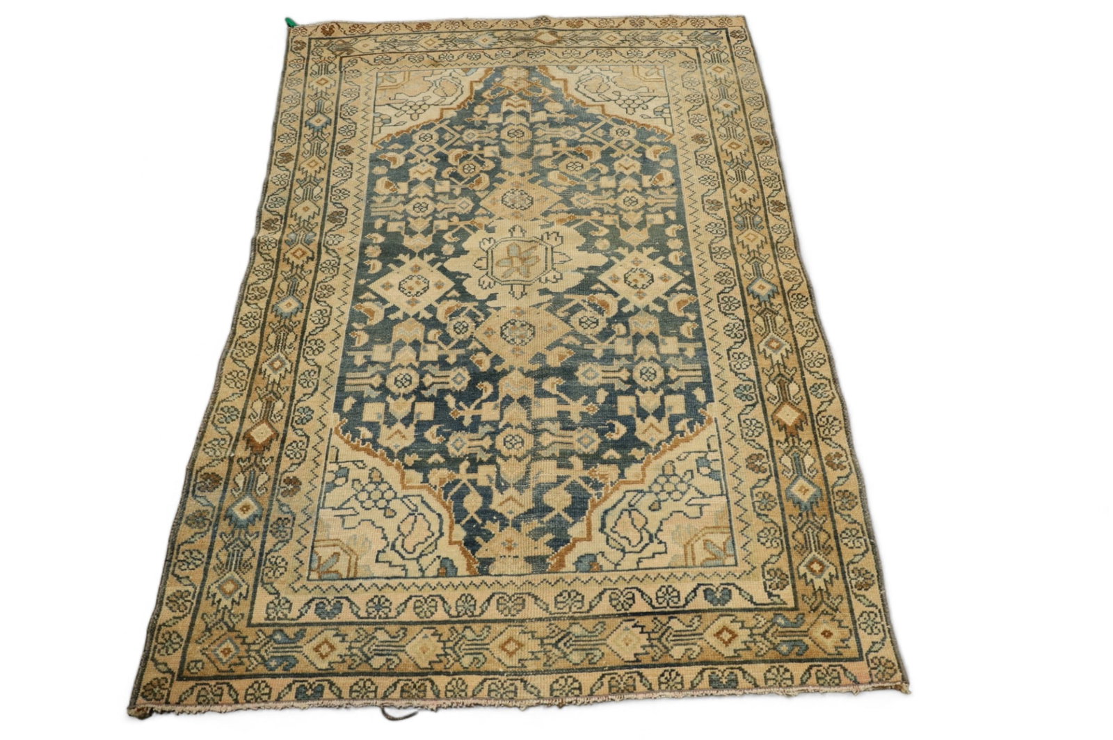 APPROX 5' 2" x 3' 5" HANDMADE WOOL RUG (1 of 4)