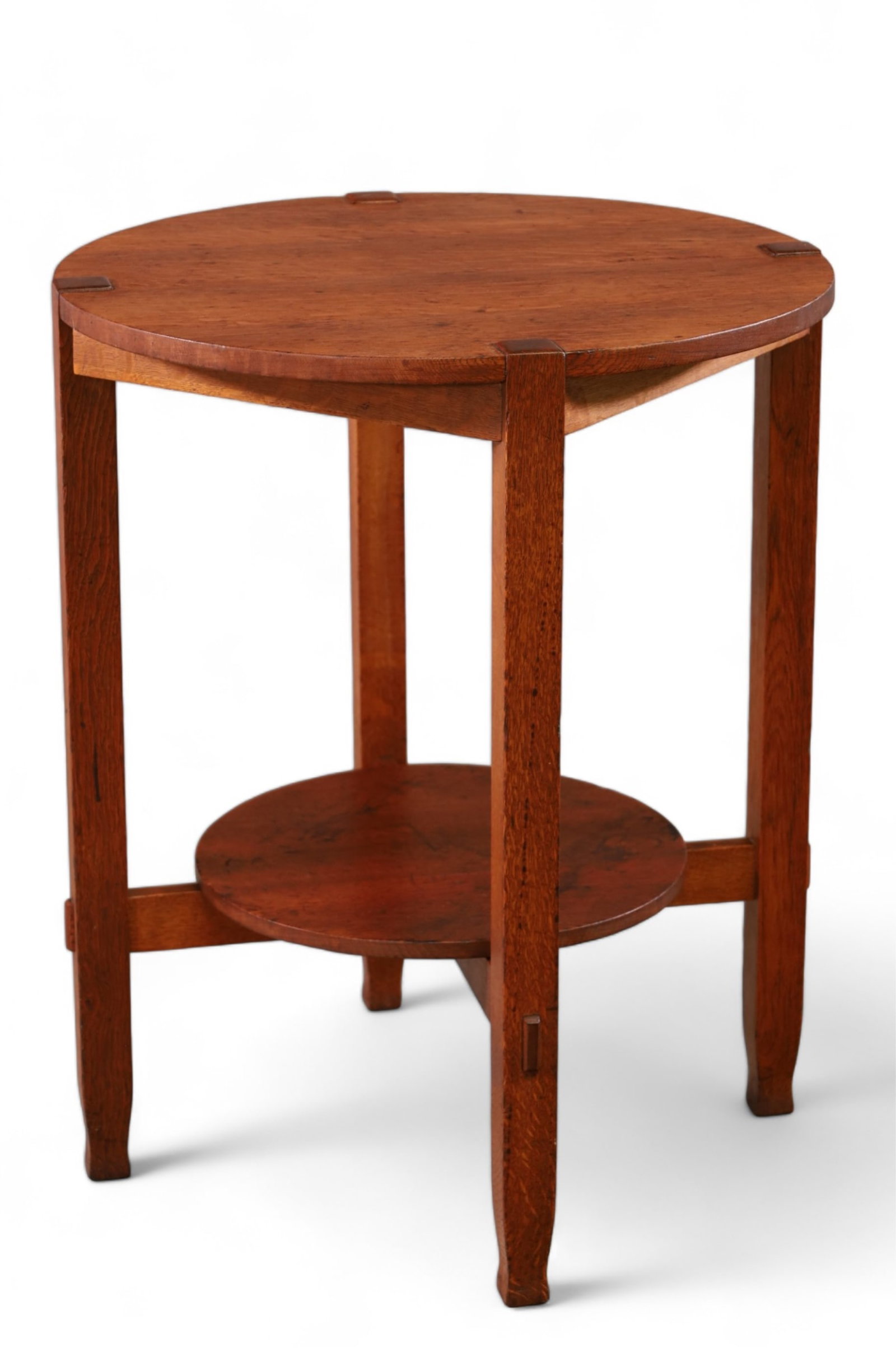 MISSION OAK SIDE OR LAMP TABLE (1 of 4)