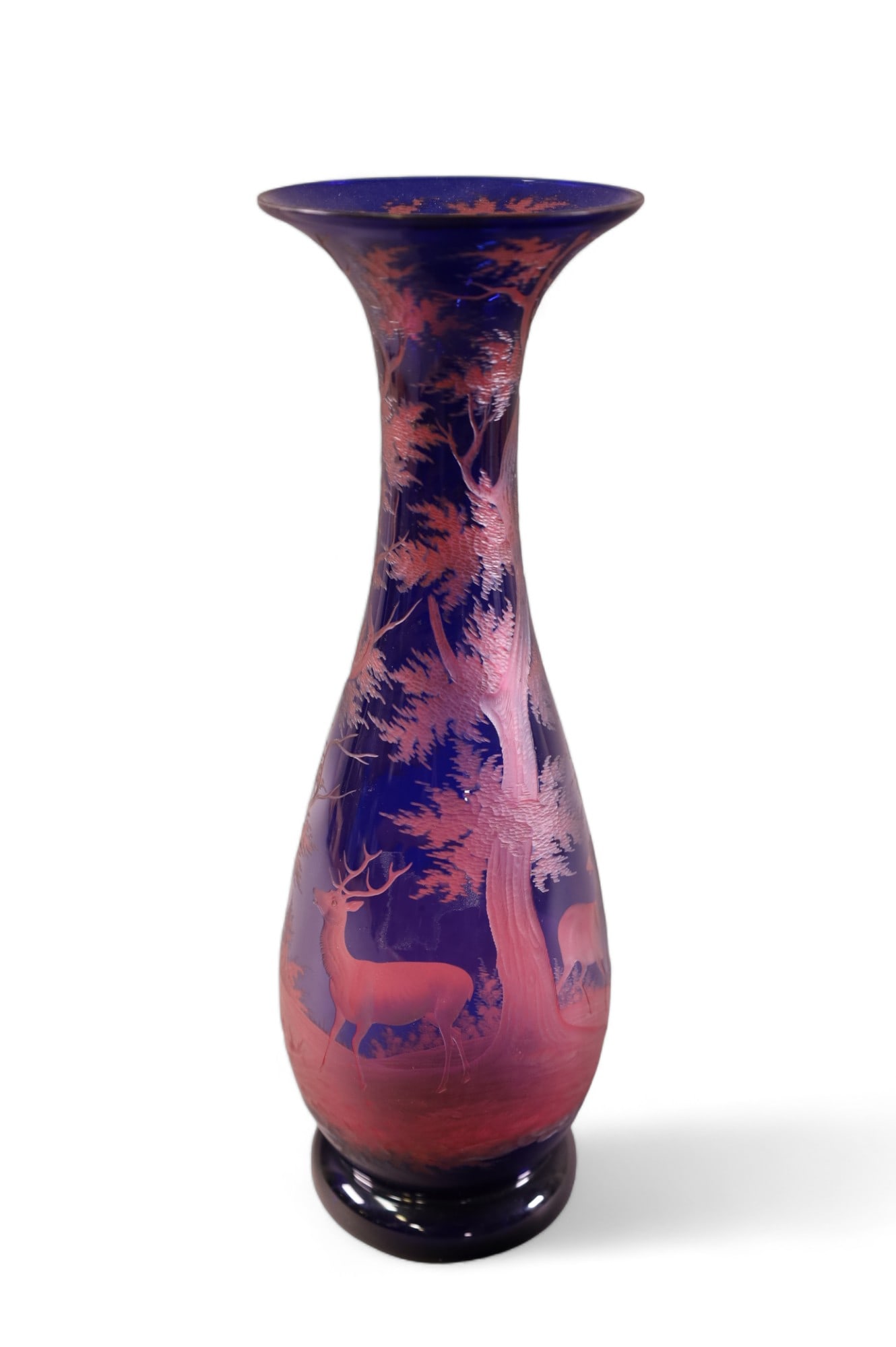 INTAGLIO CUT ART GLASS VASE (1 of 2)