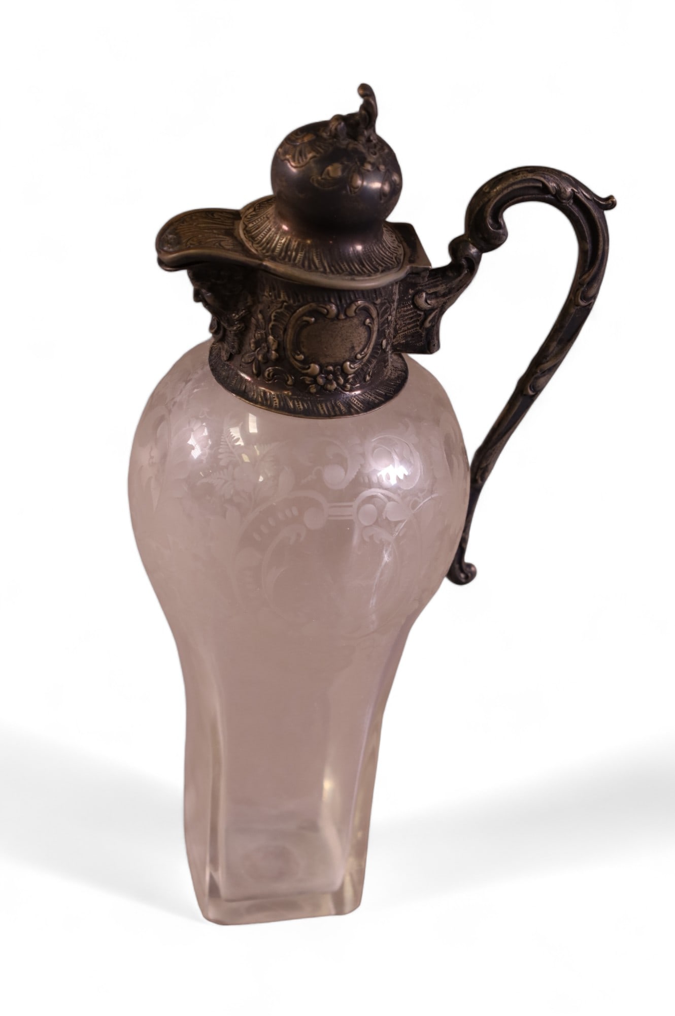 ETCHED GLASS DECANTER (1 of 4)