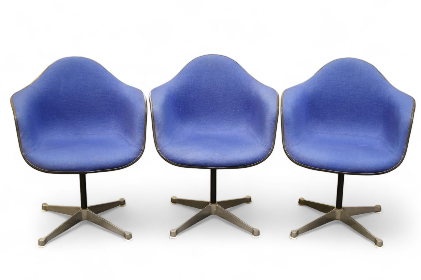SET OF 3 HERMAN MILLER SHELL CHAIRS (1 of 4)