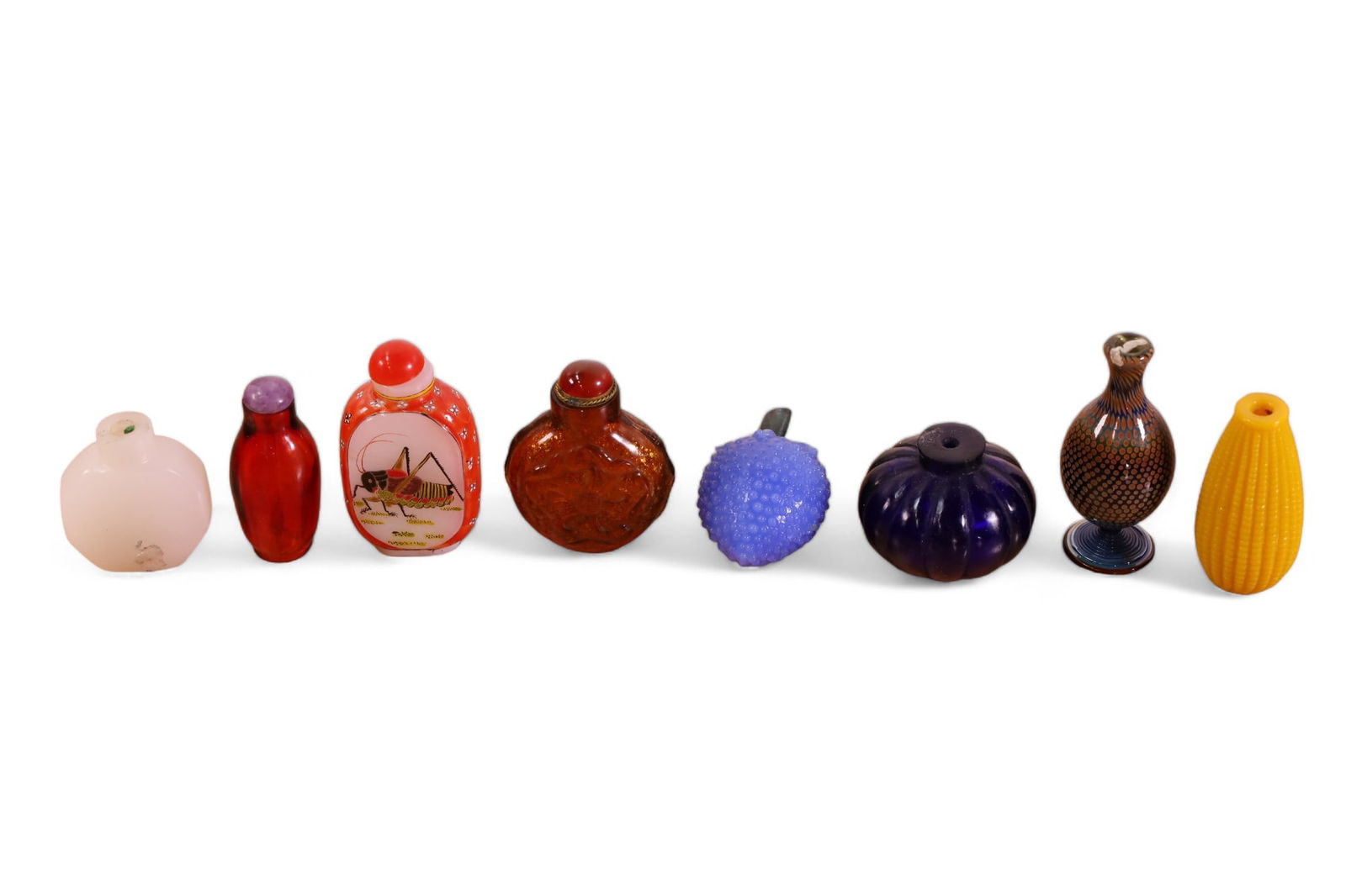 8 SNUFF BOTTLES (1 of 3)