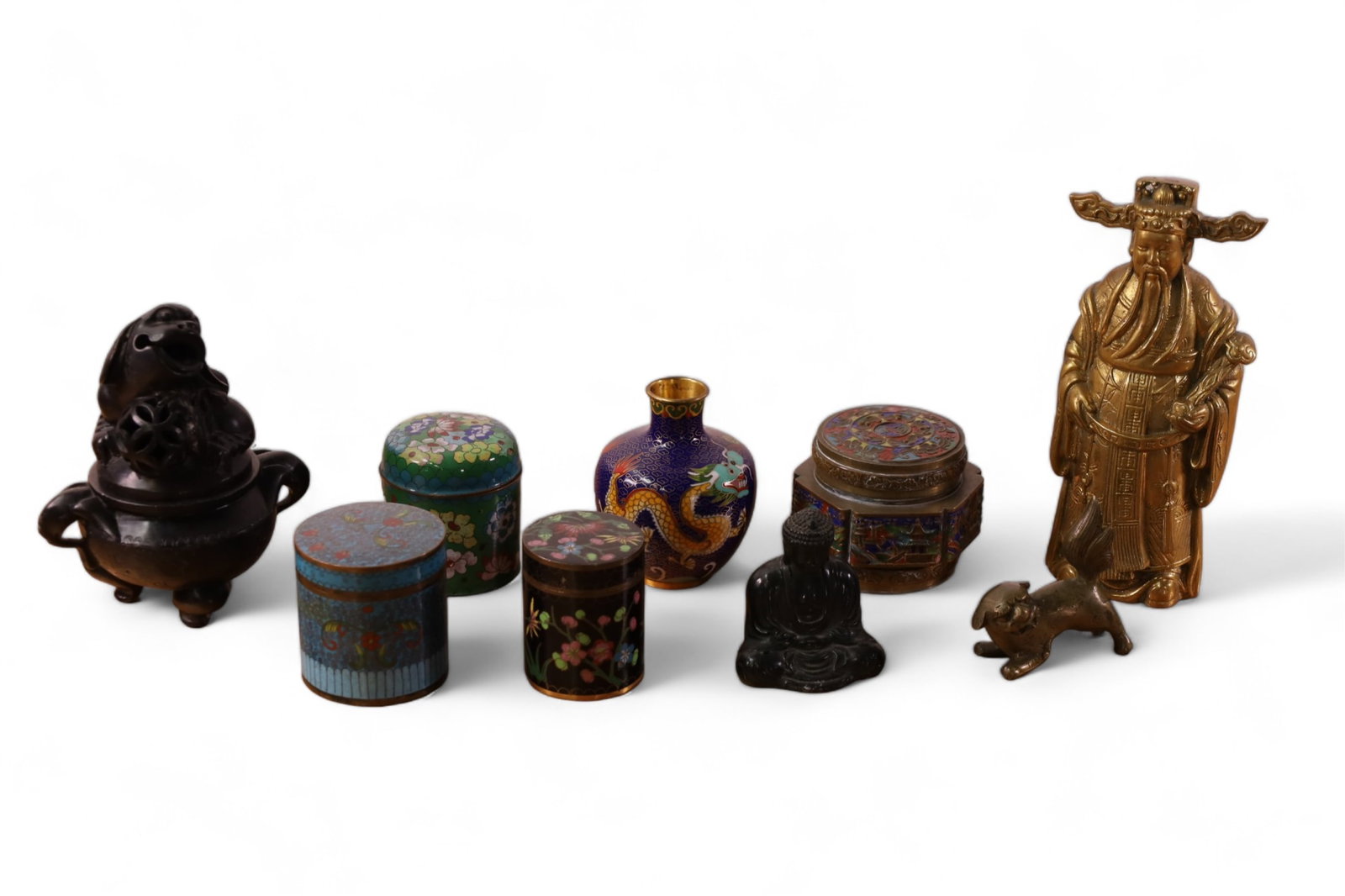 COLLECTION OF ASIAN TABLE ITEMS (1 of 4)