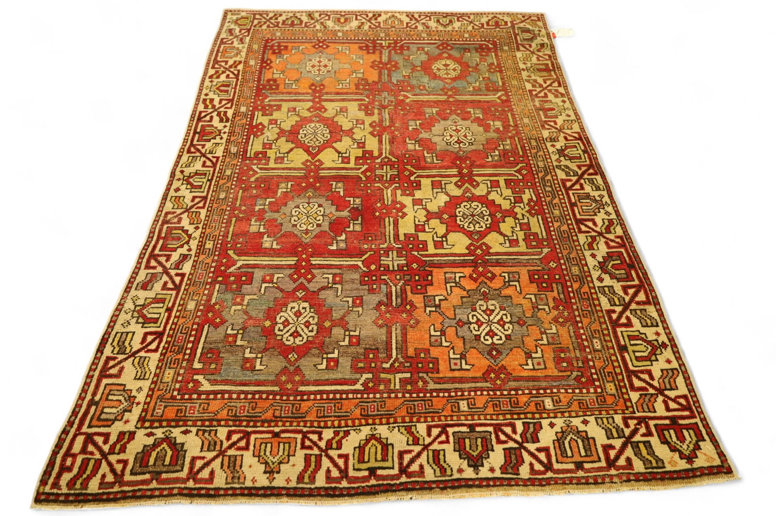 APPROX 7' 7" x 5' 9" HANDMADE WOOL RUG (1 of 4)