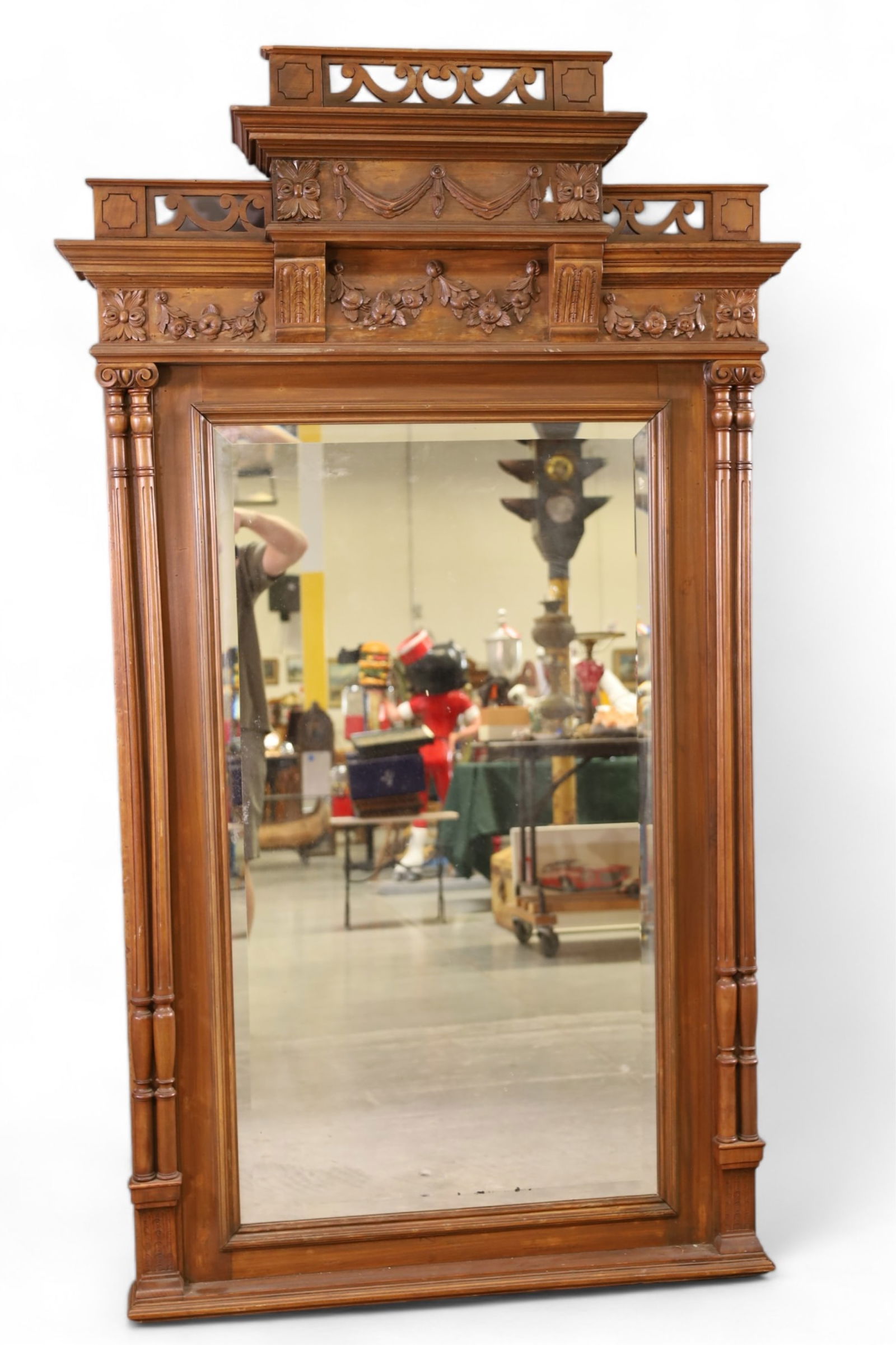 LARGE VICTORIAN WALL MIRROR (1 of 2)