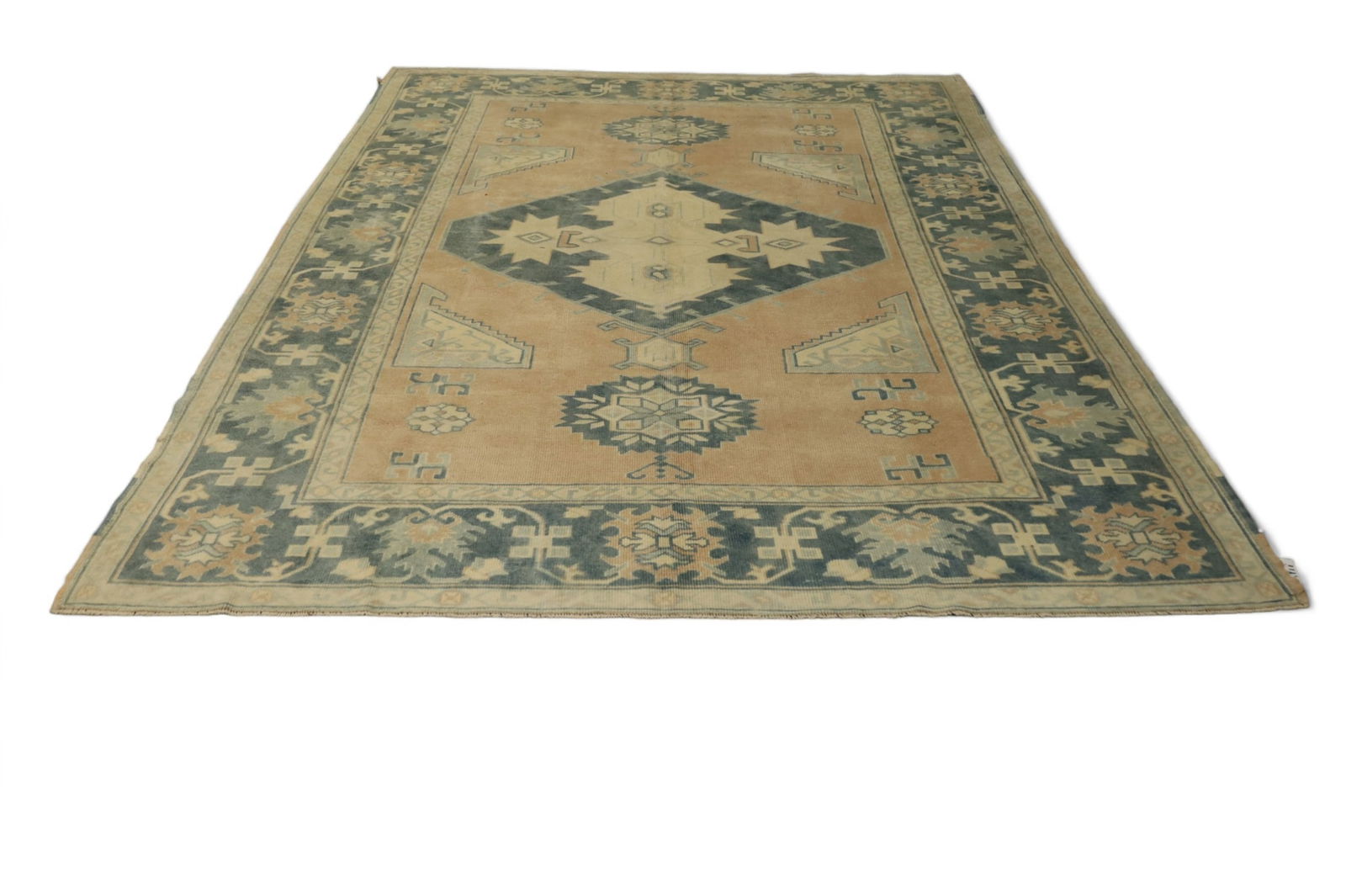 APPROX 7' x 9' 4" HANDMADE WOOL RUG (1 of 3)