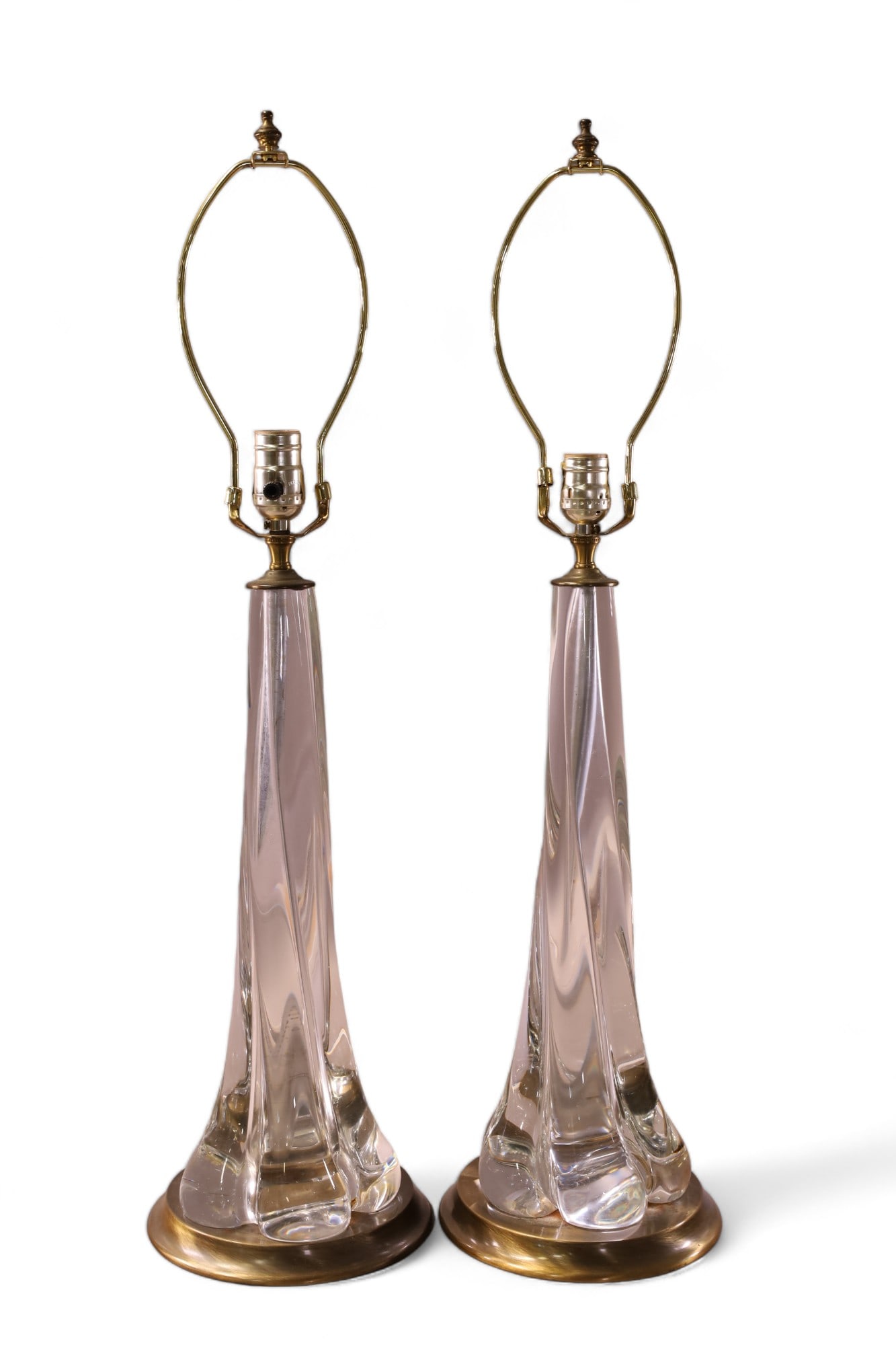 PAIR OF DAUM CRYSTAL TABLE LAMPS (1 of 2)