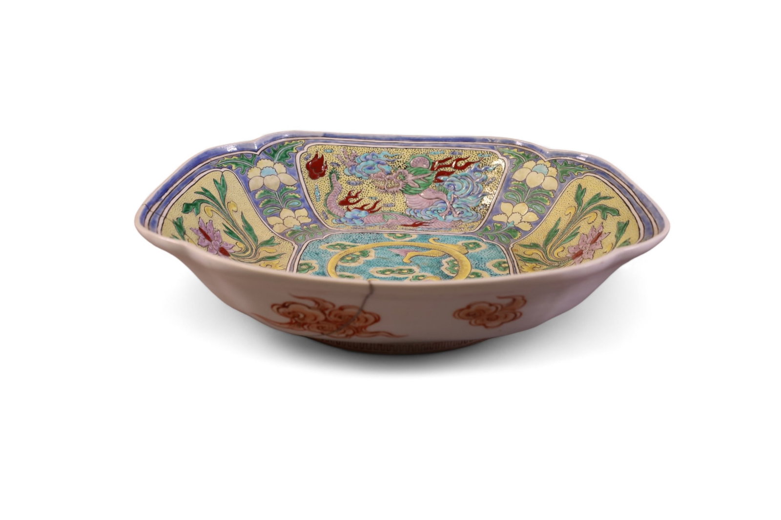 CHINESE KUTANI BOWL: ANTIQUE HAND DECORATED CHINESE CENTER BOWL WITH OLD REPAIR. SIGNED ON BASE. 13 1/2 WIDE X 3' TALL