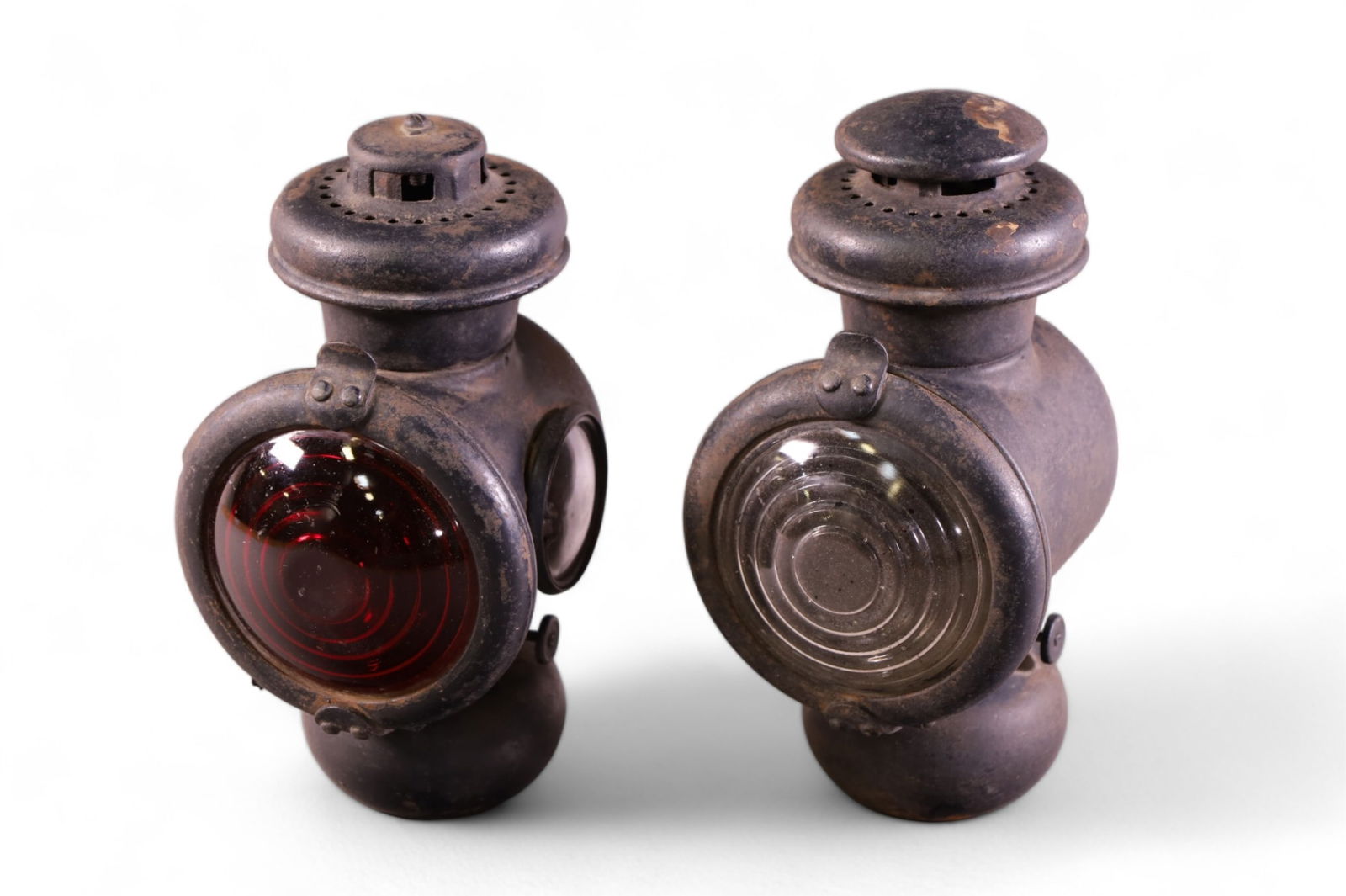 2 ANTIQUE CAR LIGHTS OR LANTERNS (1 of 3)