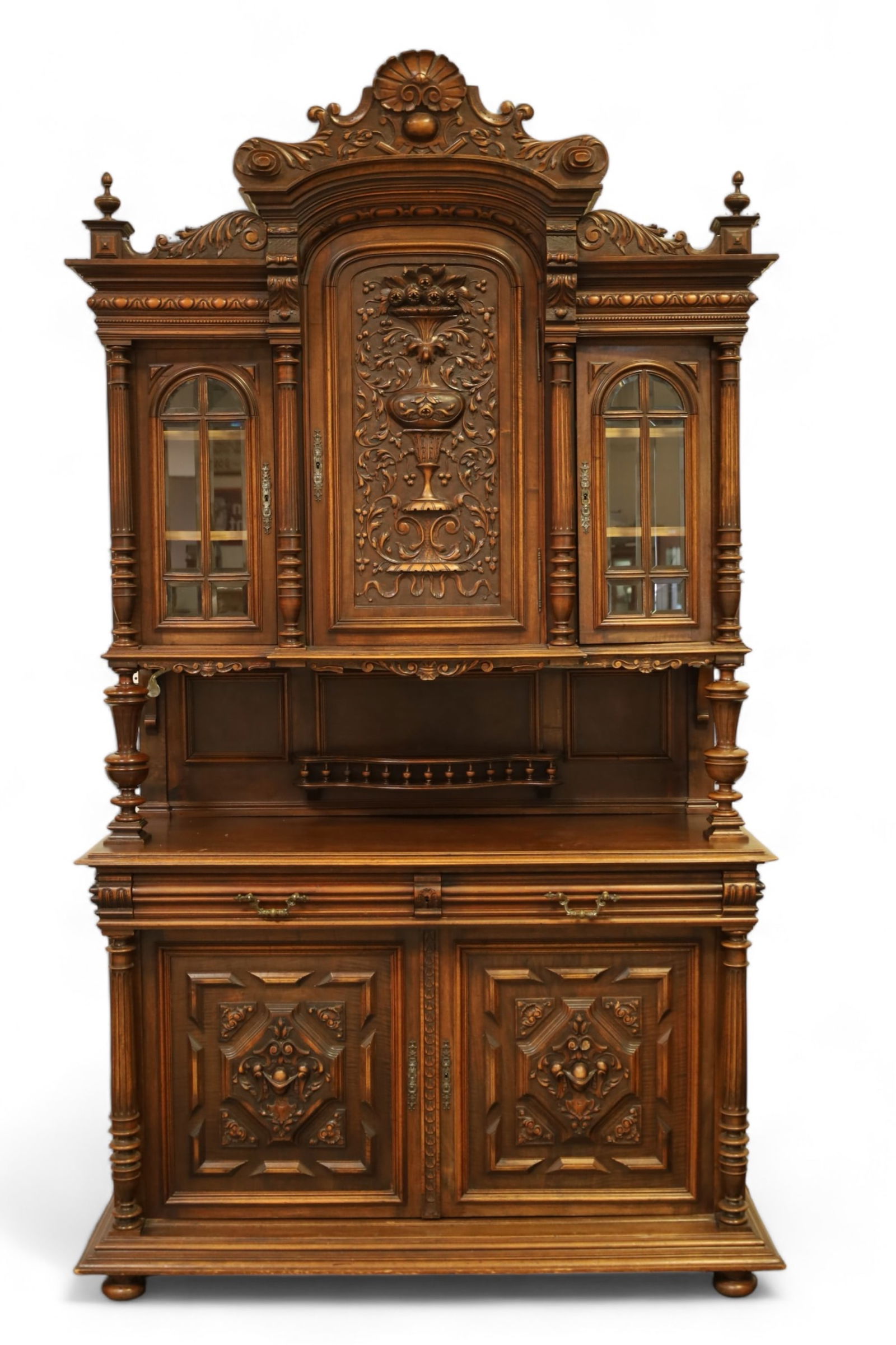 1900'S HIGHLY CARVED SIDEBOARD OR HUNTER'S CABINET (1 of 4)