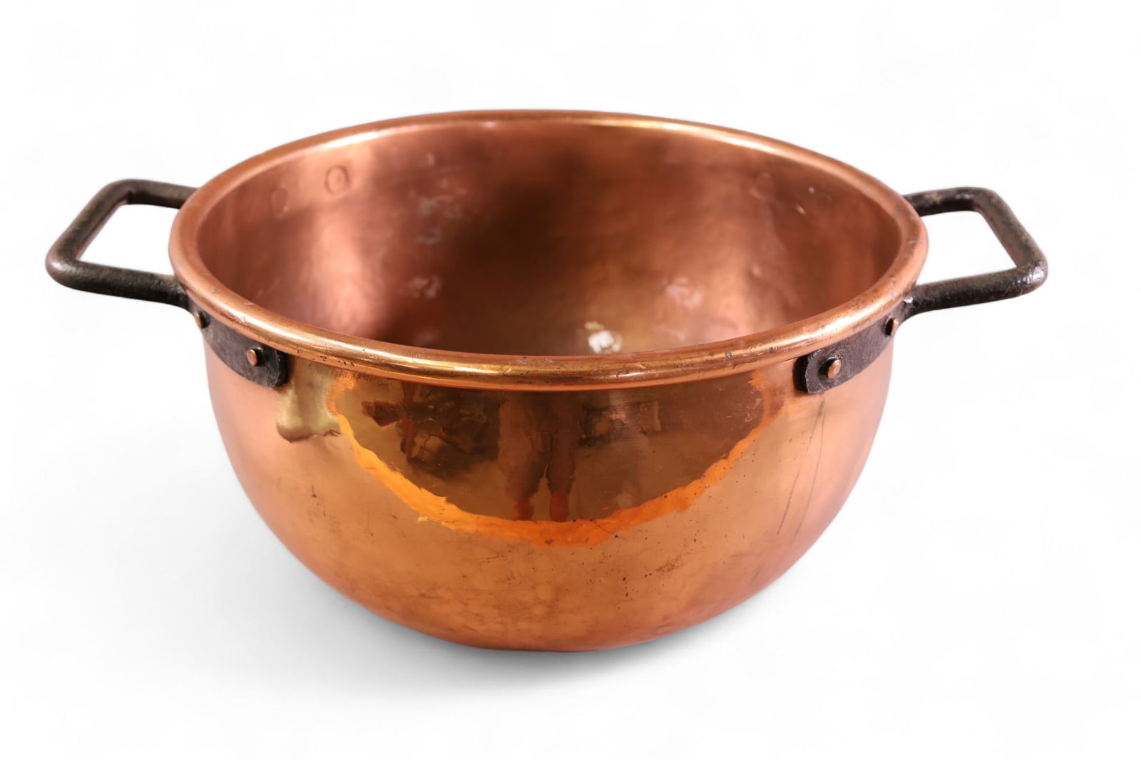 LARGE COPPER CANDY MAKING BOWL (1 of 3)