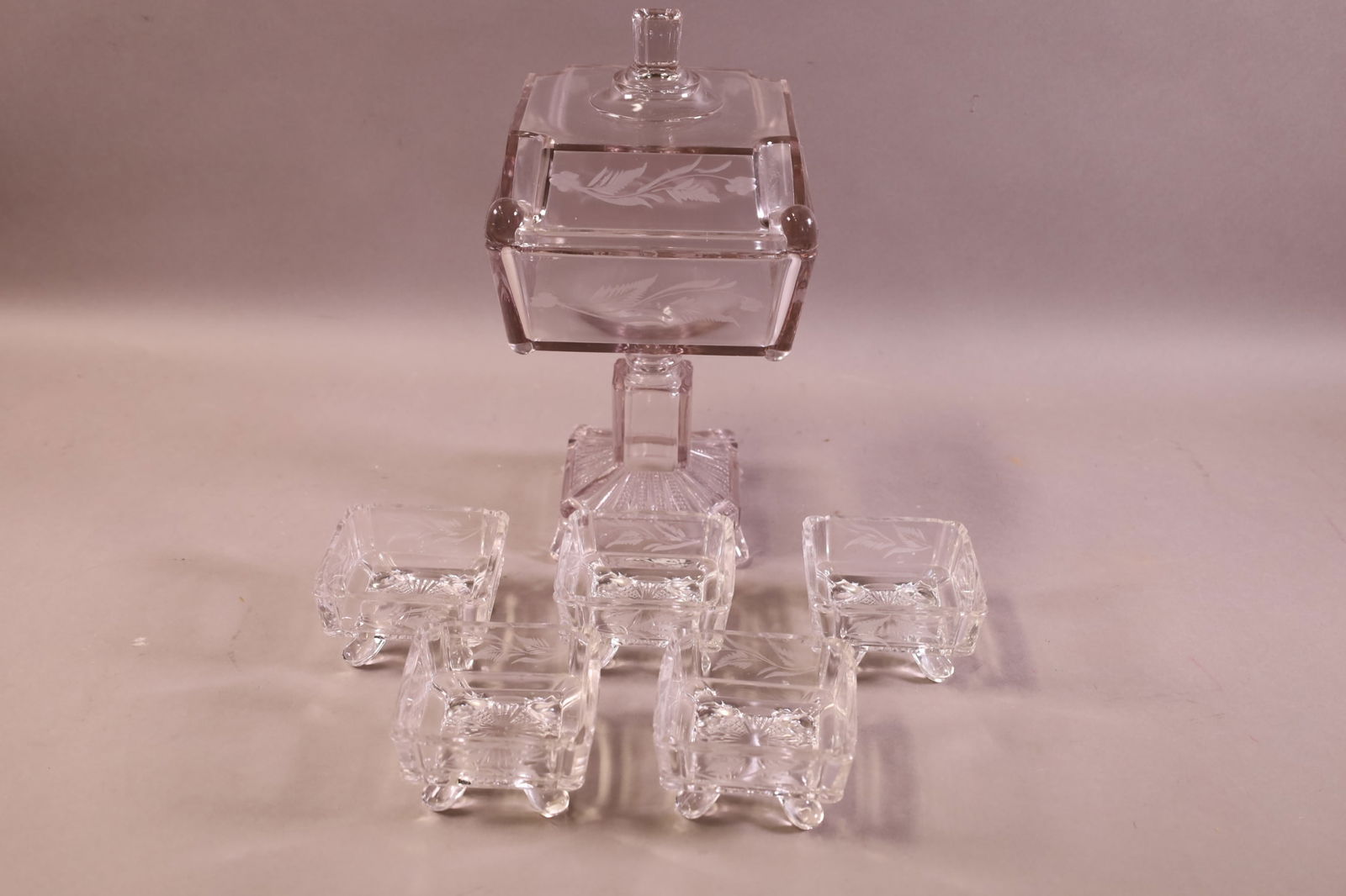 6 PIECE VICTORIAN GLASS BERRY SET (1 of 3)