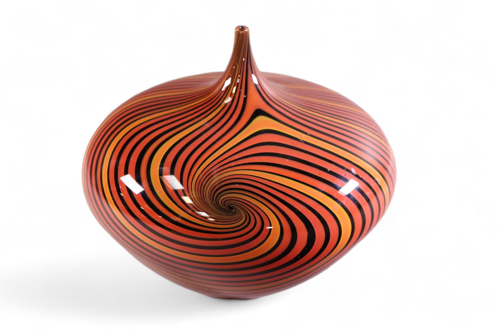 ART GLASS VASE (1 of 3)