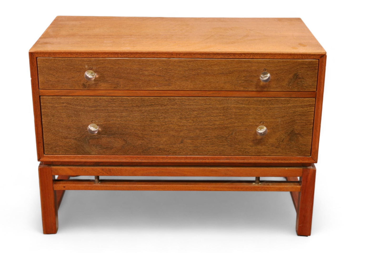 DUNBAR MID CENTURY MODERN CHEST (1 of 4)