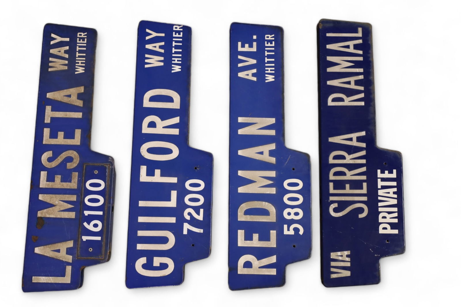 4 PORCELAIN STREET SIGNS (1 of 2)