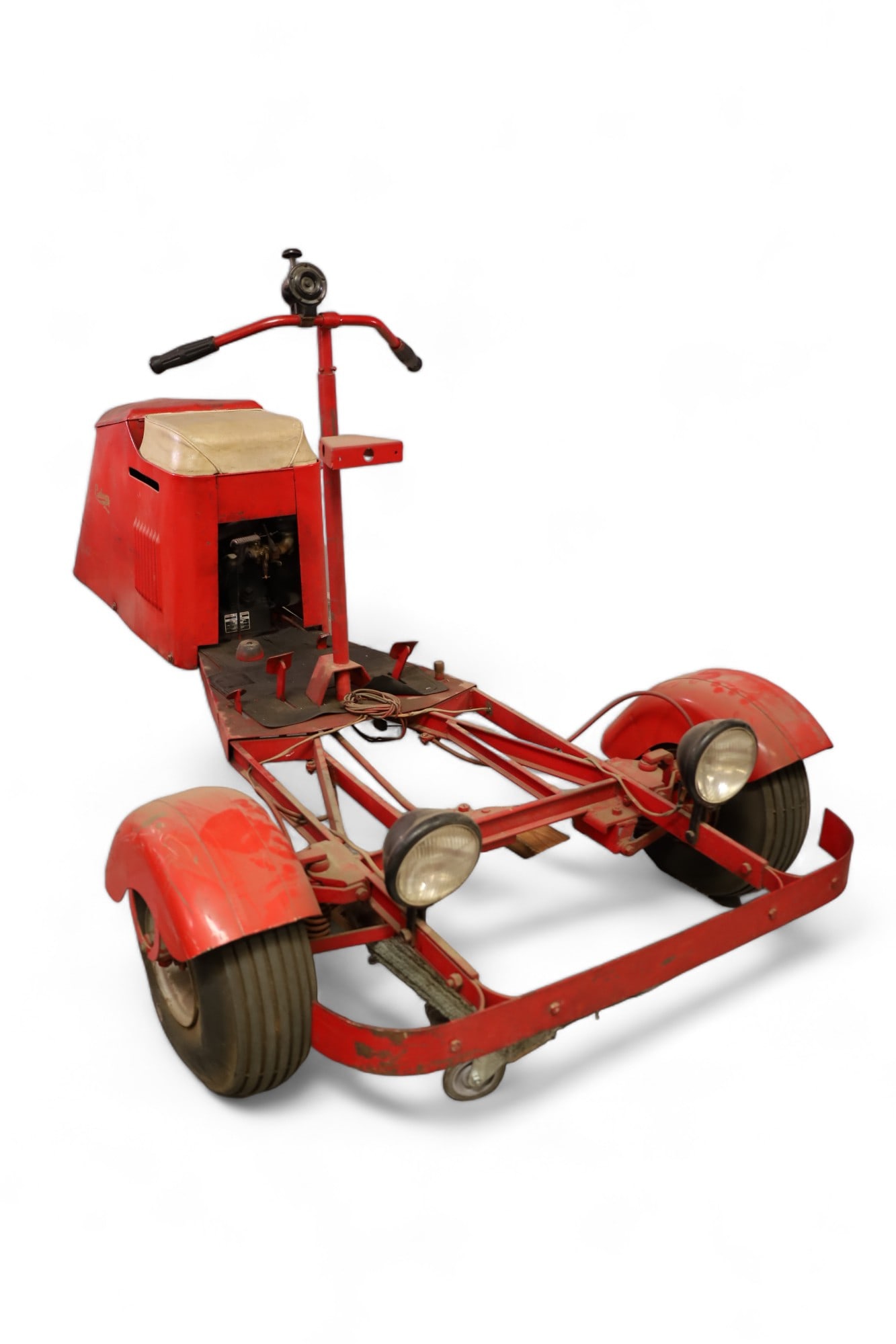 1946 CUSHMAN SCOOTER (1 of 8)