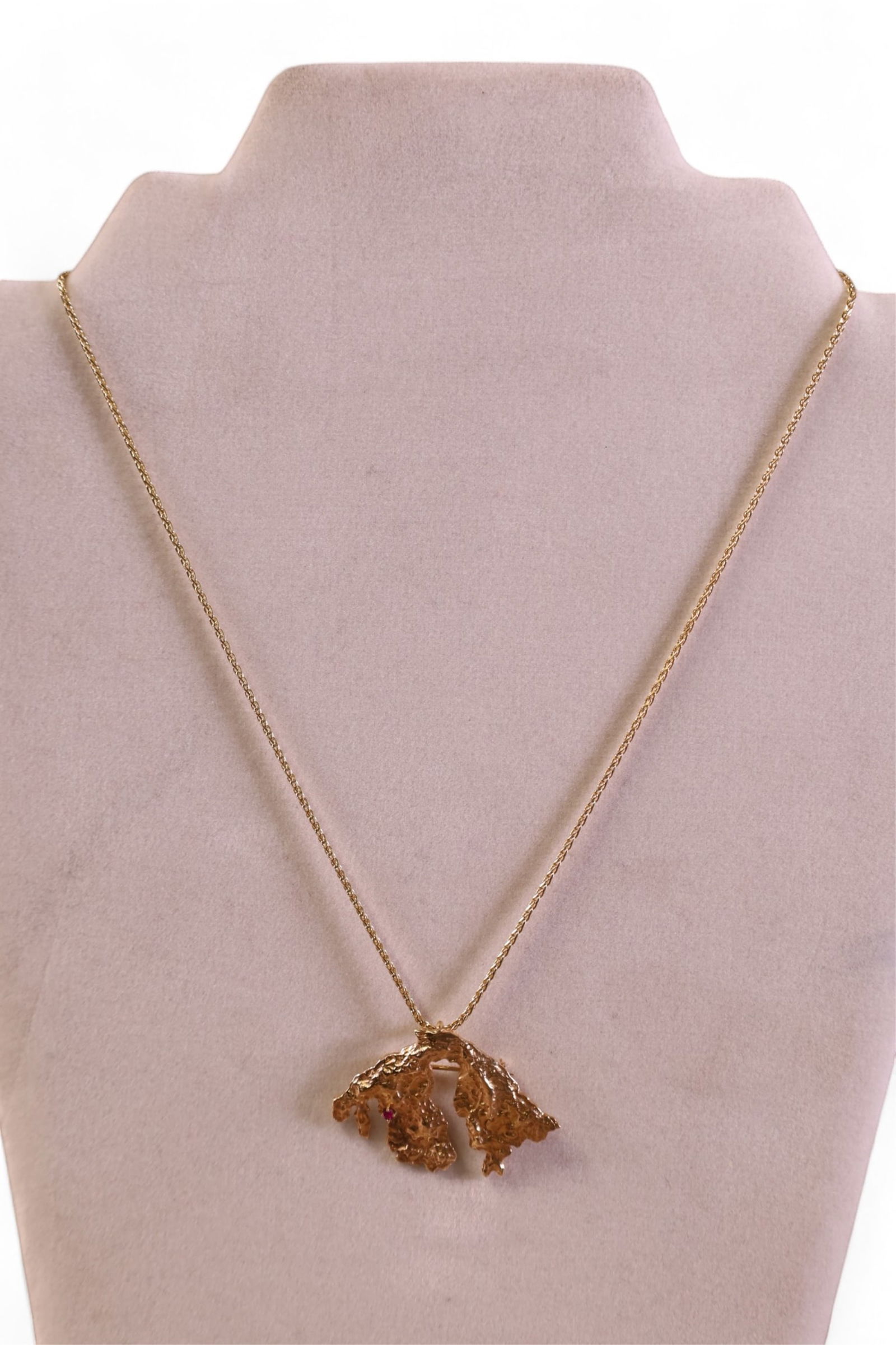 14K GOLD CHAIN & PENDANT (1 of 3)