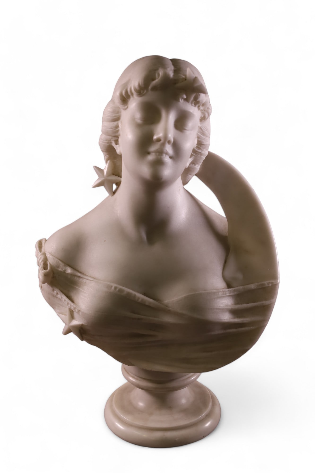 ANTIQUE MARBLE BUST OF A LADY (1 of 5)