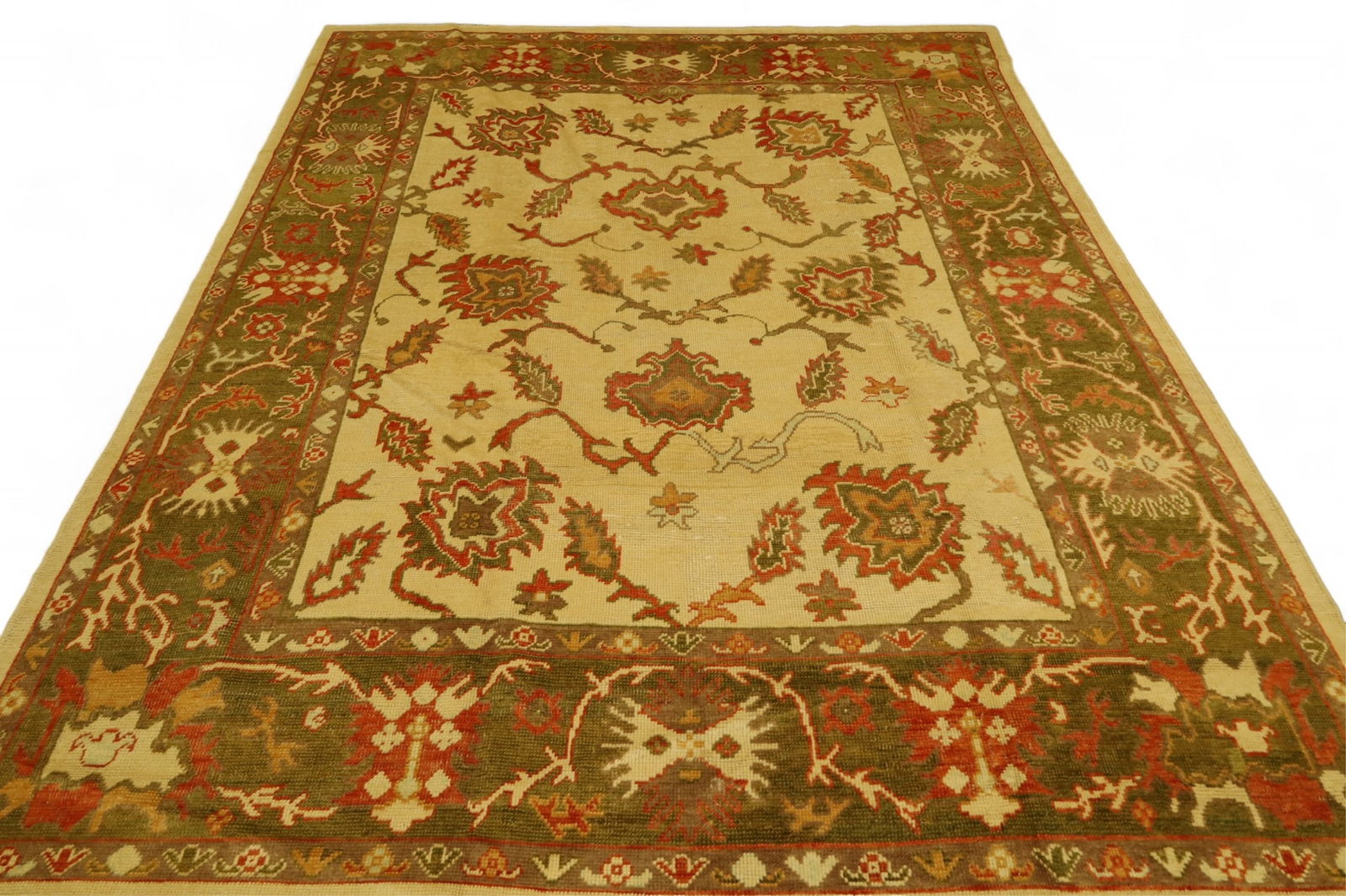 APPROX 8' x 10' HANDMADE WOOL RUG (1 of 4)