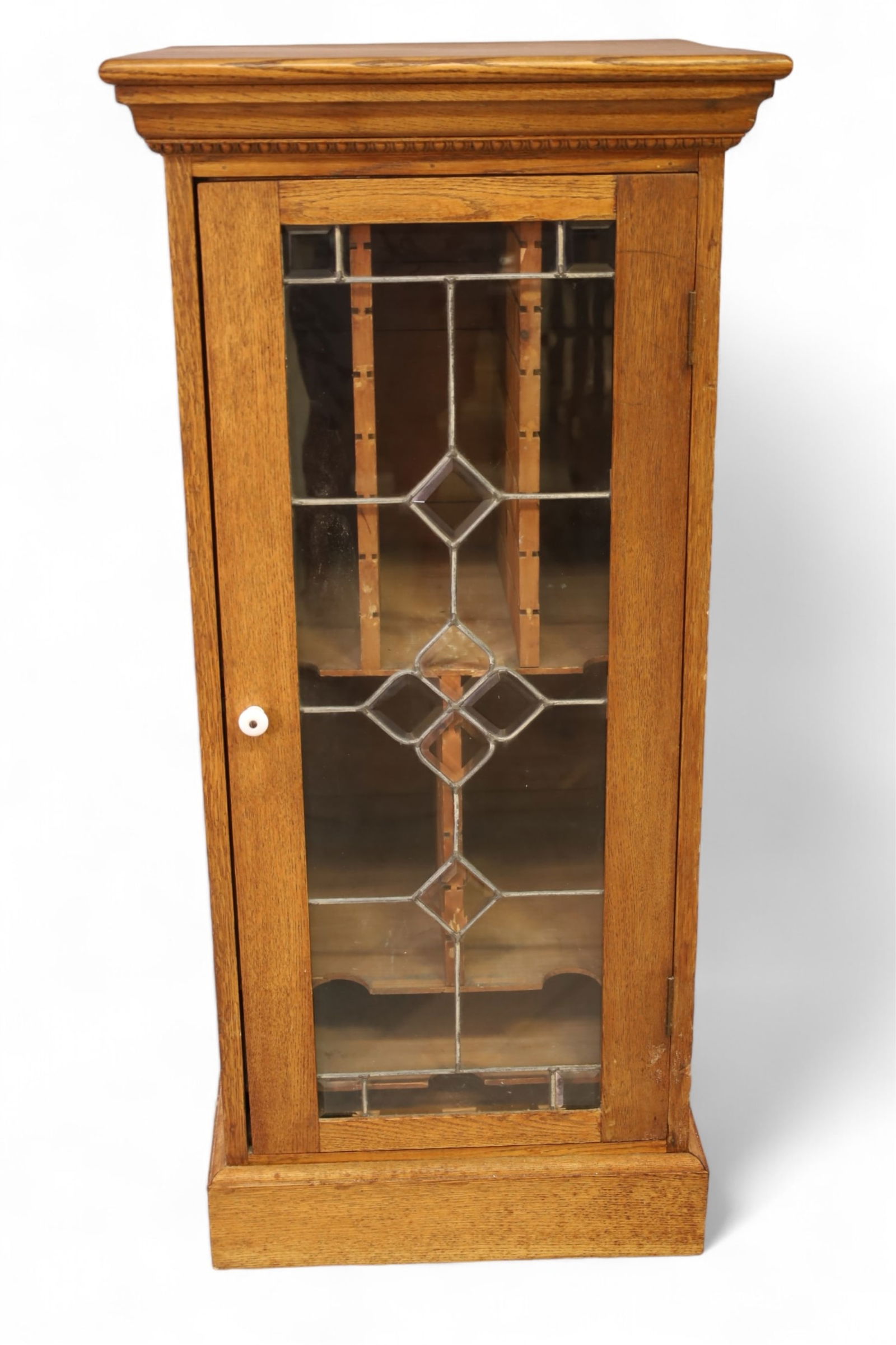 ANTIQUE OAK SINGLE DOOR CABINET (1 of 5)