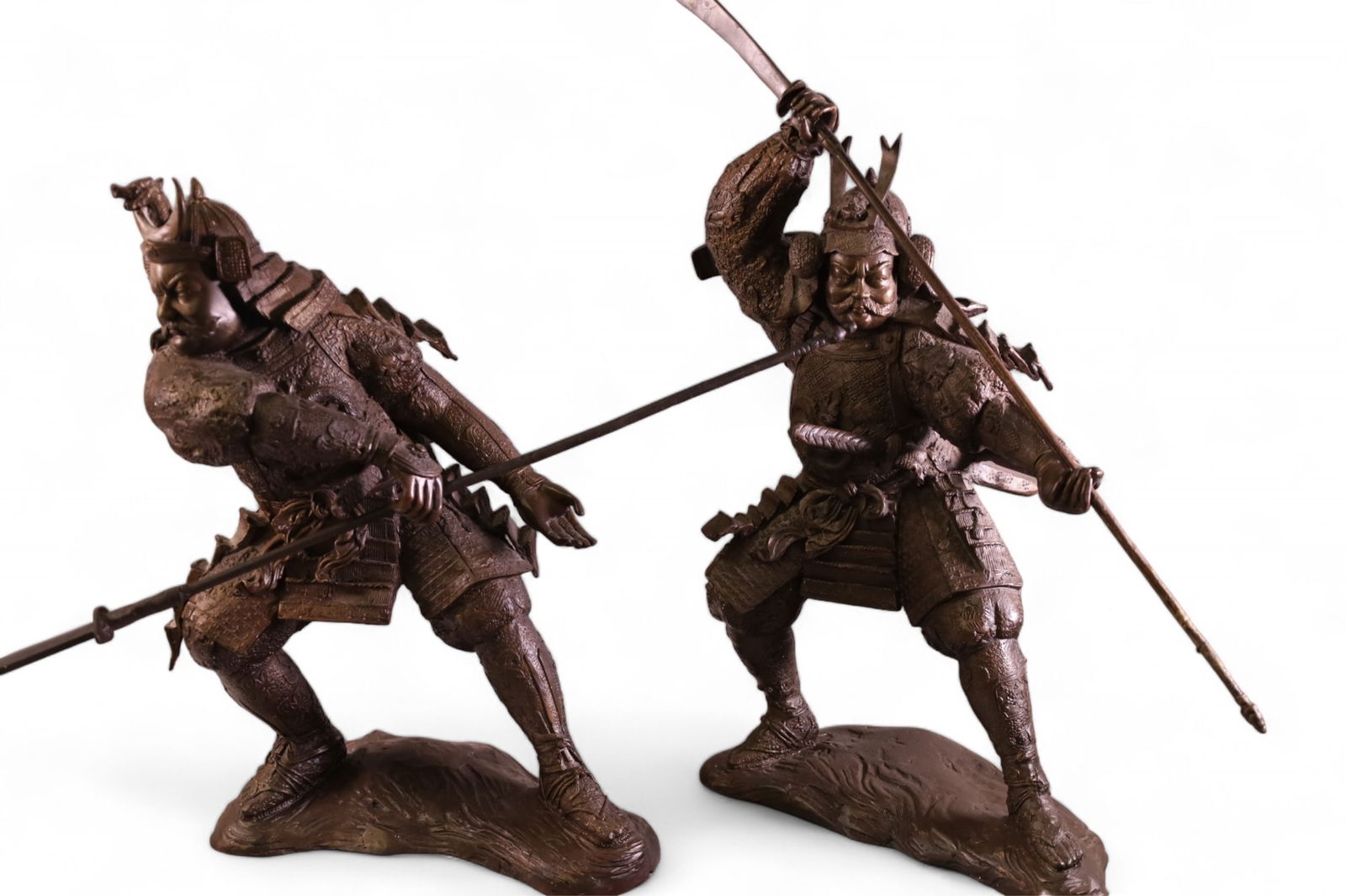 2 LARGE JAPANESE BRONZE STATUES (1 of 4)