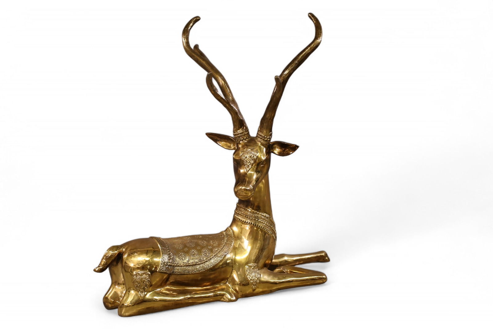 LARGE DECORATIVE BRASS DEER (1 of 2)