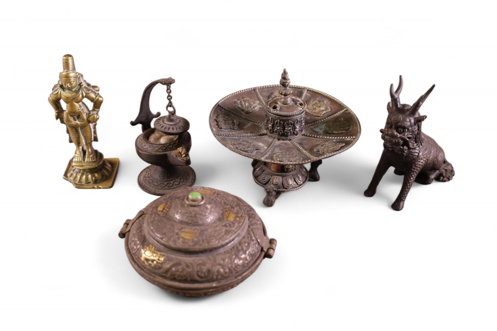 LOT OF ASIAN TABLE ITEMS (1 of 3)