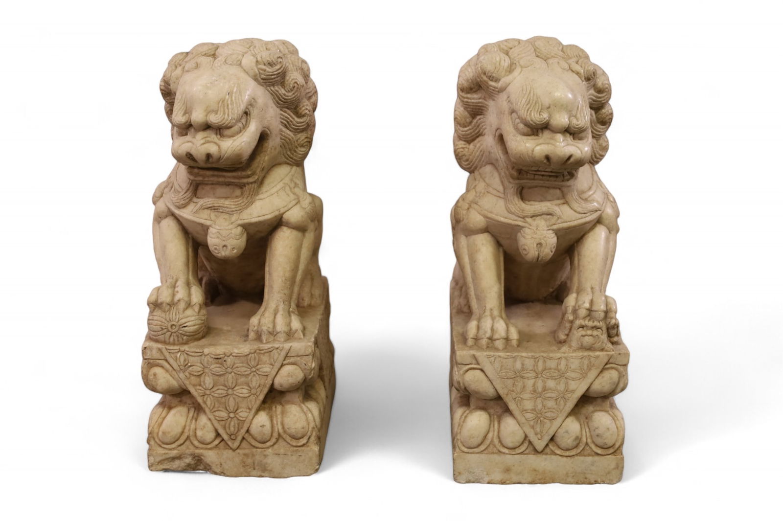 PAIR OF MARBLE FOO LIONS (1 of 4)