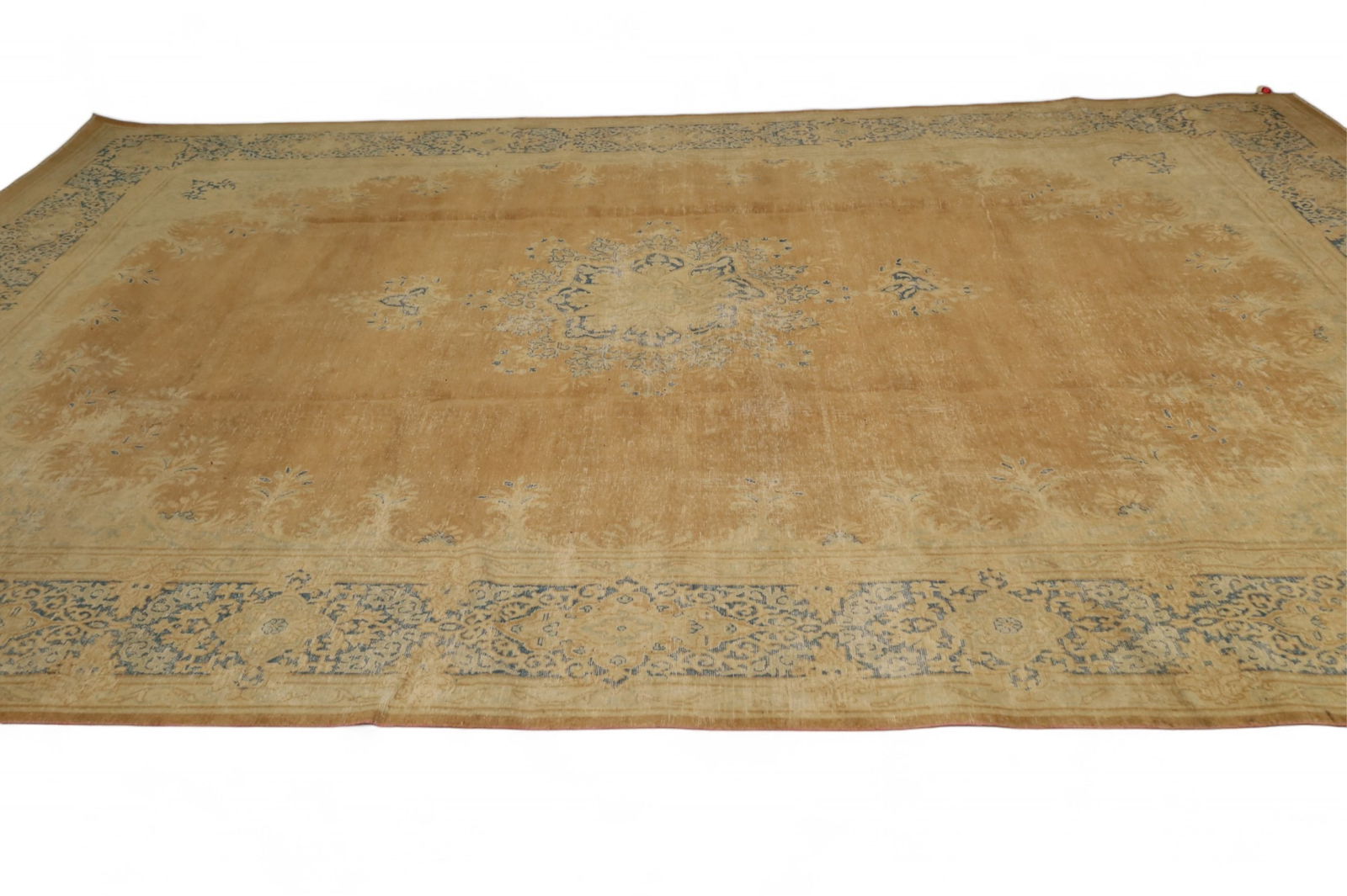 APPROX 16' 4" x 9' 5" WOOL RUG (1 of 4)