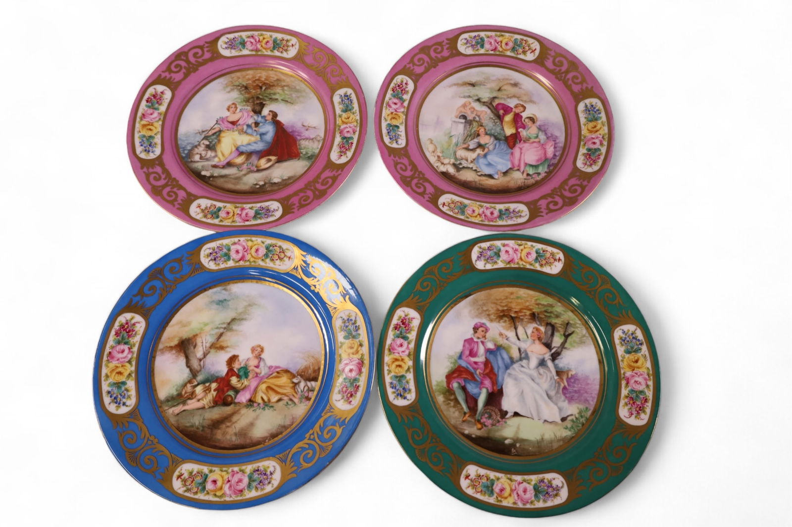 SET OF 4 SEVRES PORTRAIT PLATES (1 of 6)