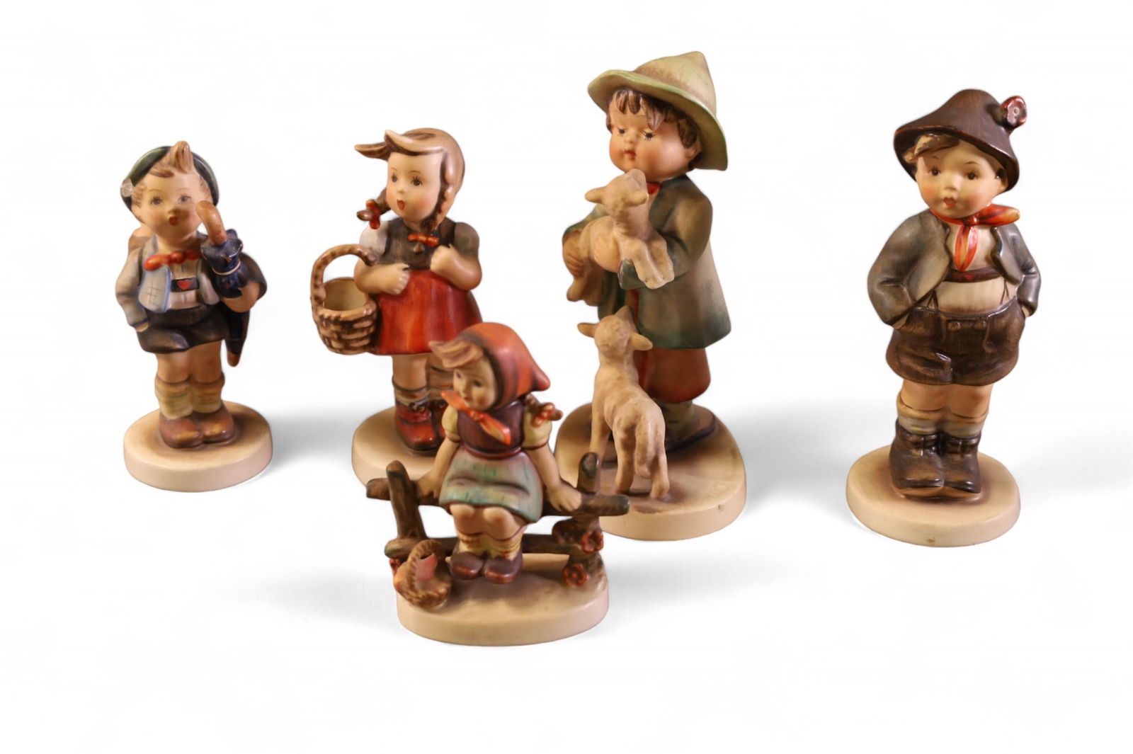 5 HUMMEL FIGURES (1 of 4)