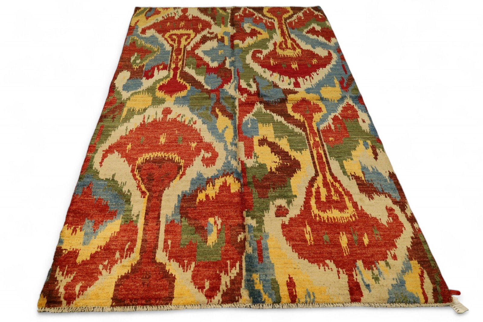 APPROX 8' 2" x 5' 3" HANDMADE WOOL RUG (1 of 2)
