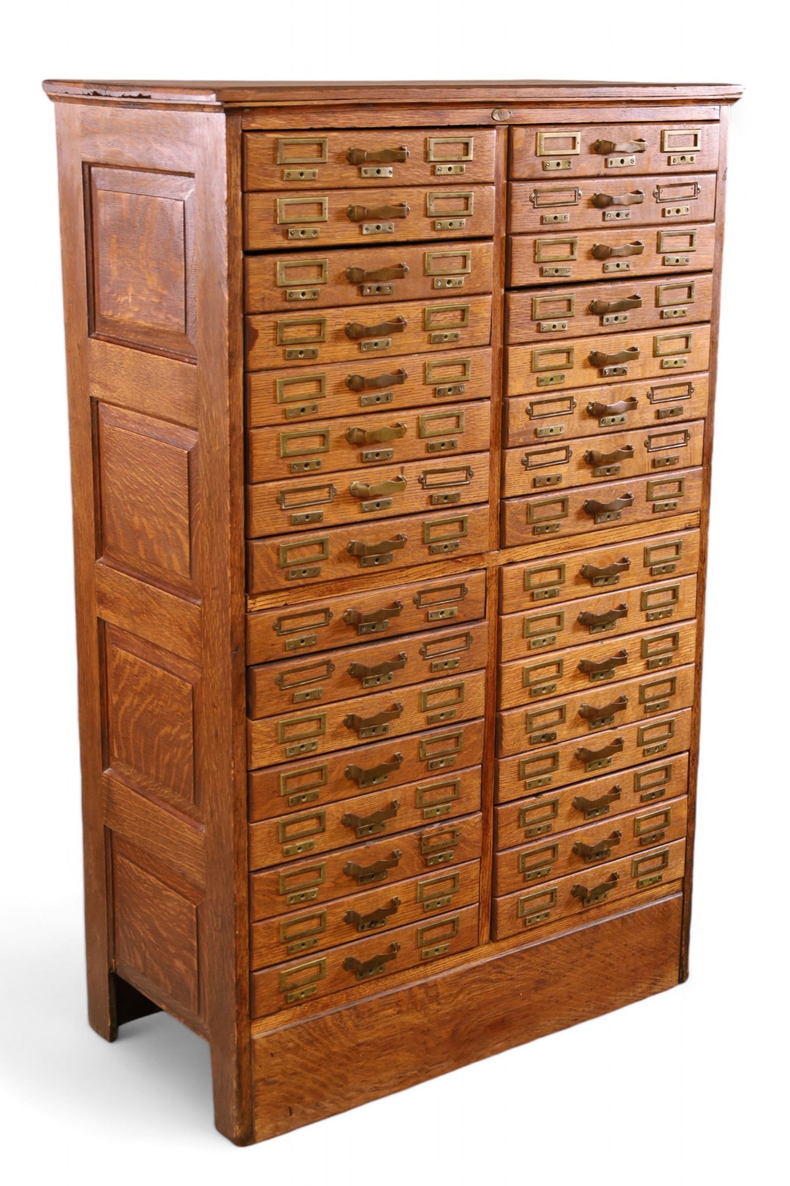 AMERICAN OAK 32 DRAWER FILE CABINET (1 of 3)