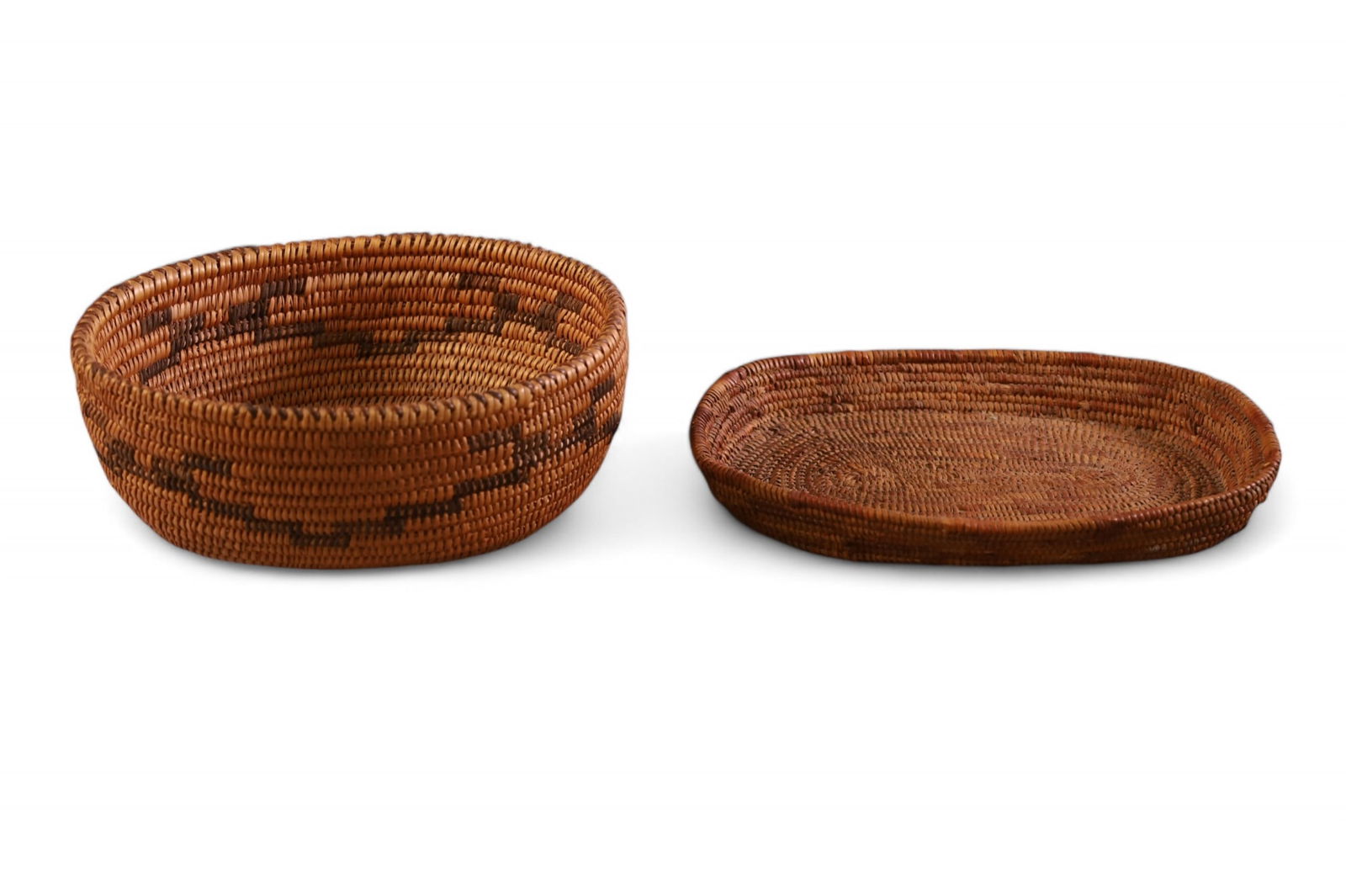 2 NATIVE AMERICAN BASKETS (1 of 3)