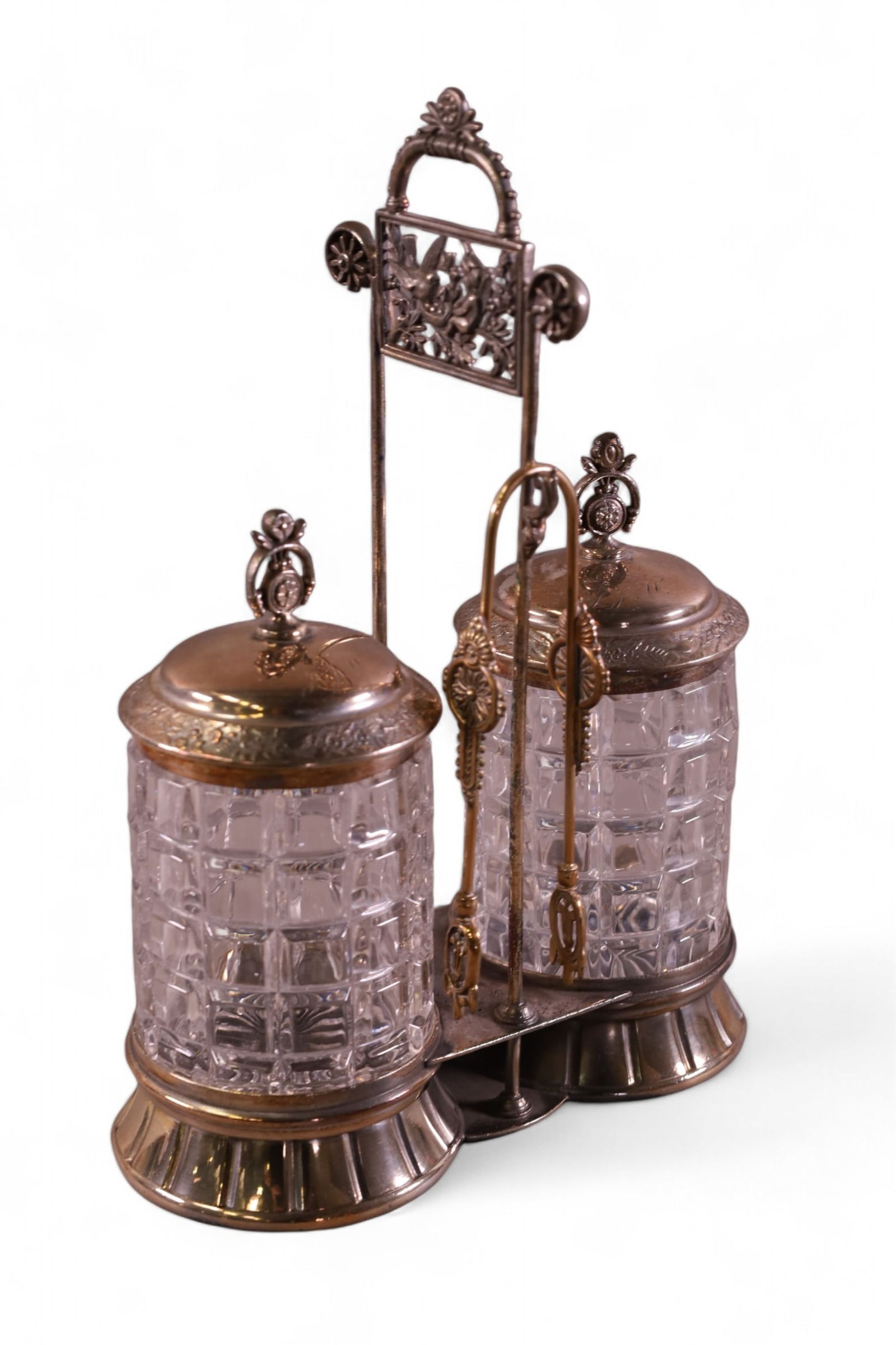 DOUBLE PICKLE CASTER (1 of 3)