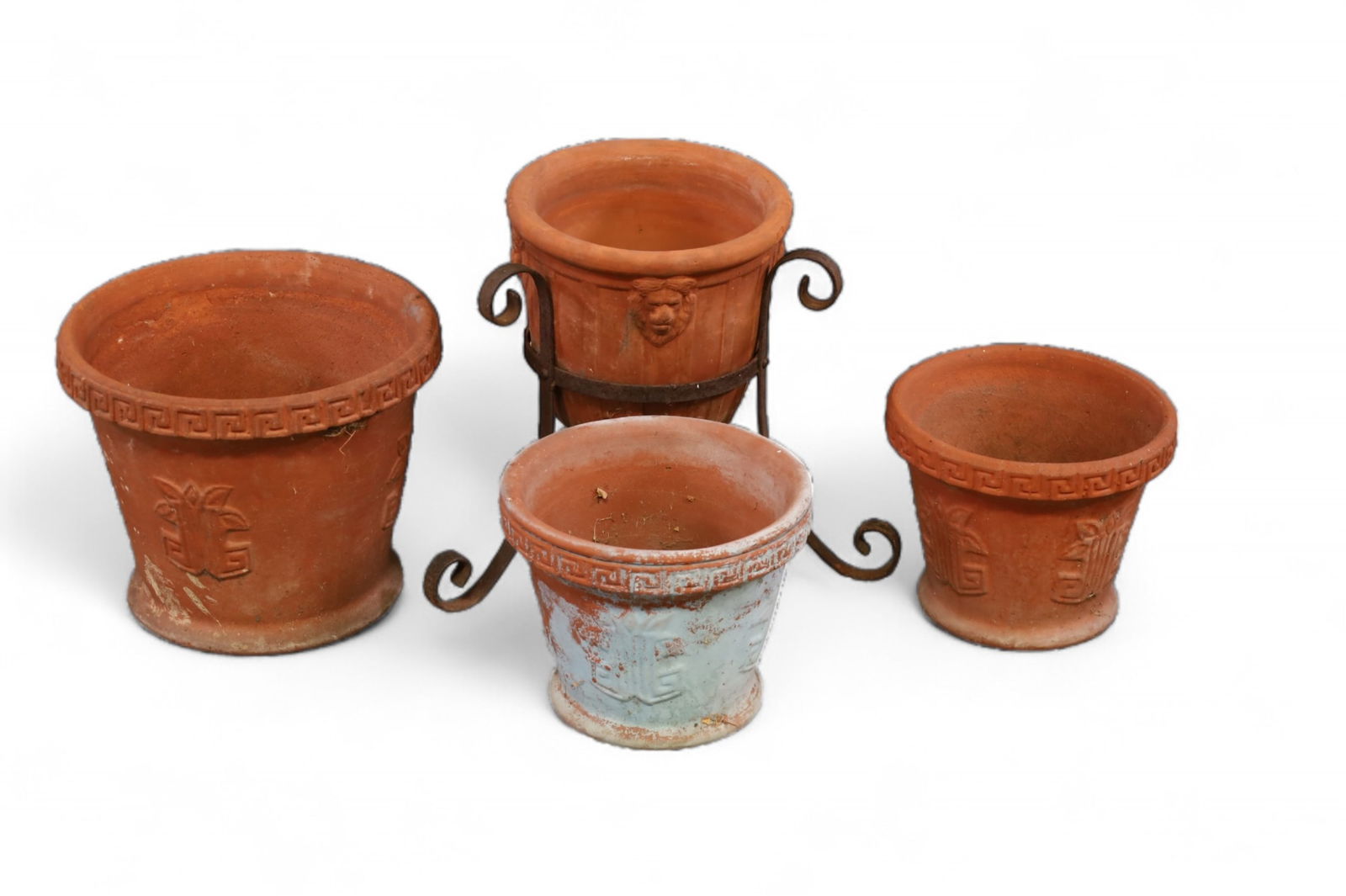 4 VINTAGE TERRACOTTA PLANTERS (1 of 3)