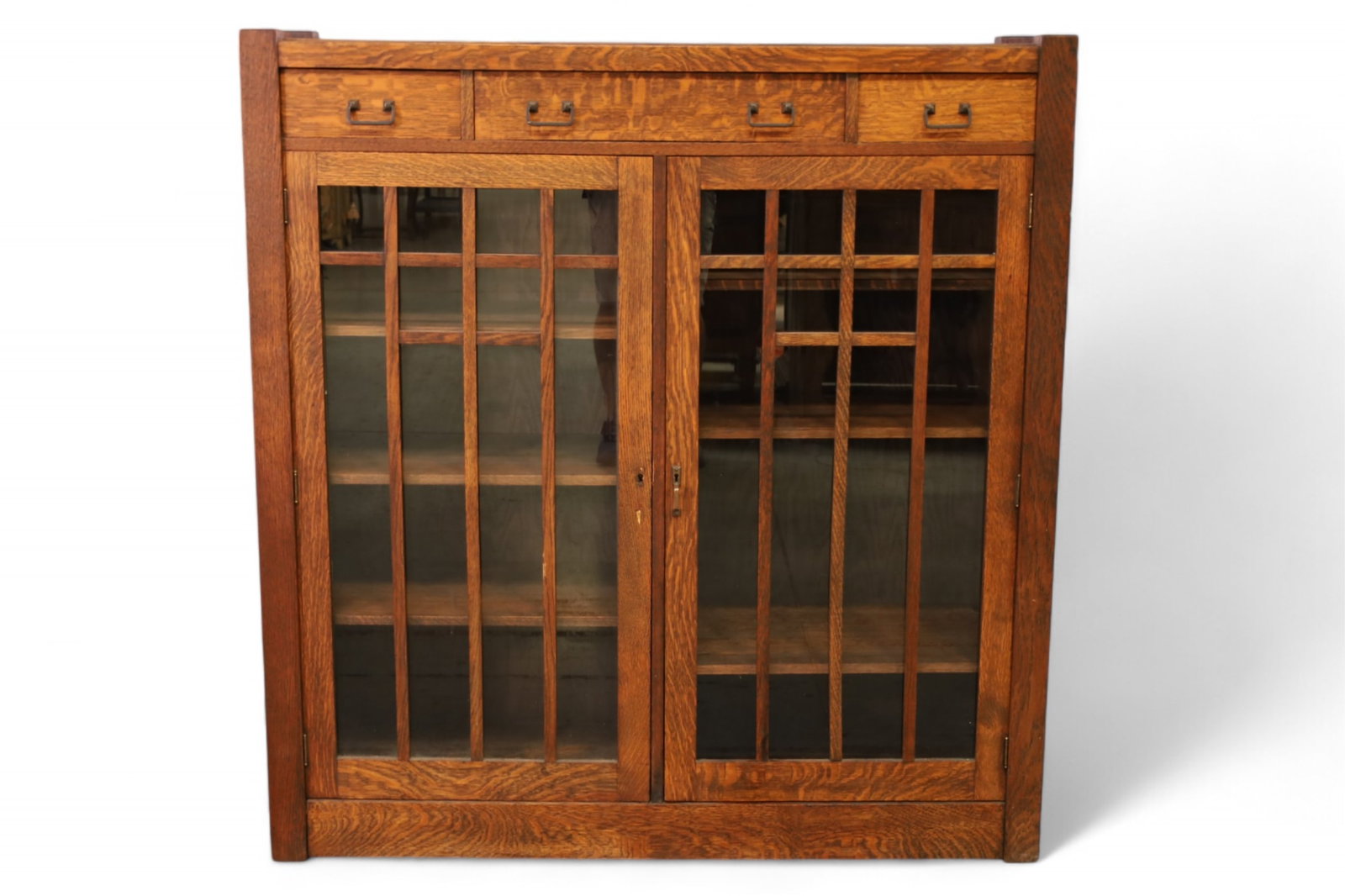MISSION OAK BOOKCASE (1 of 3)