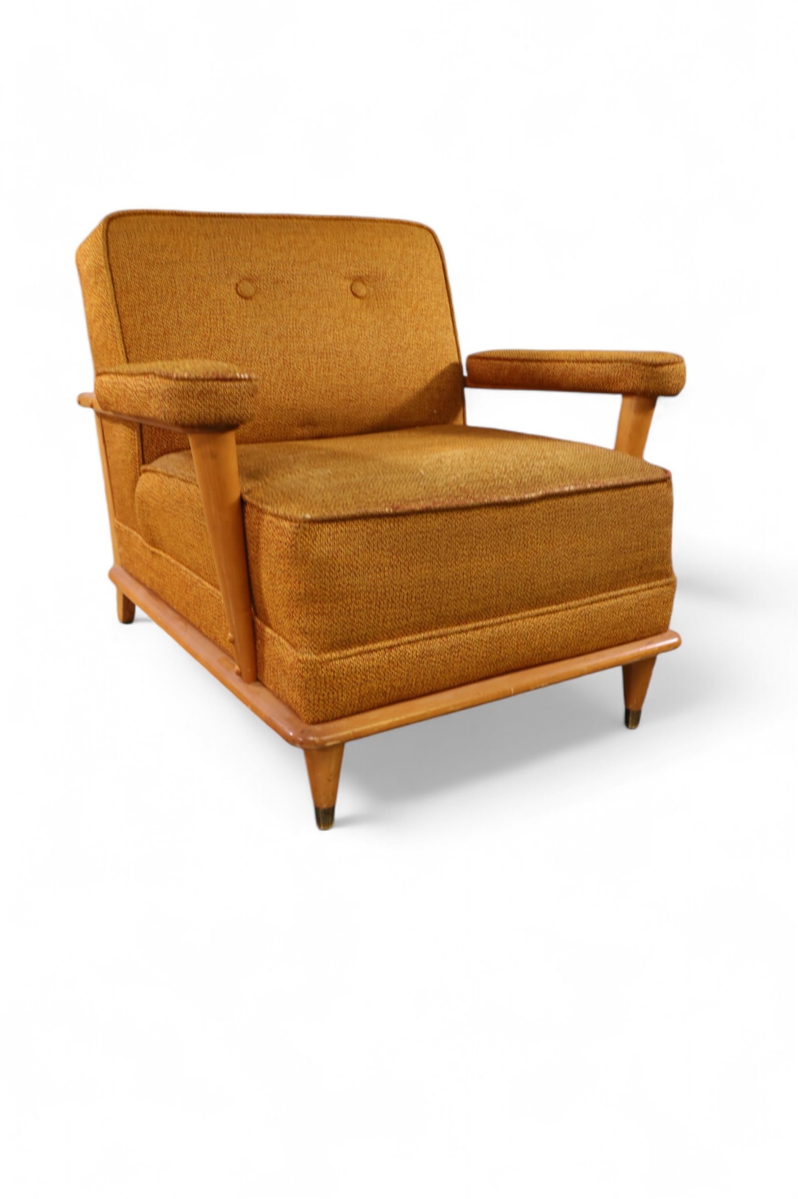 MID CENTURY MODERN LOUNGE CHAIR: LARGE MID CENTURY MODERN LOUNGE CHIAR. NEEDS CLEANED, ARM IS LOOSE. WEAR TO UPHOLSTERY. 31" W x 32" D x 28" H. THIS ITEM EXCEEDS SIZE LIMITATIONS FOR IN HOUSE SHIPPING, IT MUST BE SHIPPED VIA 3rd PART