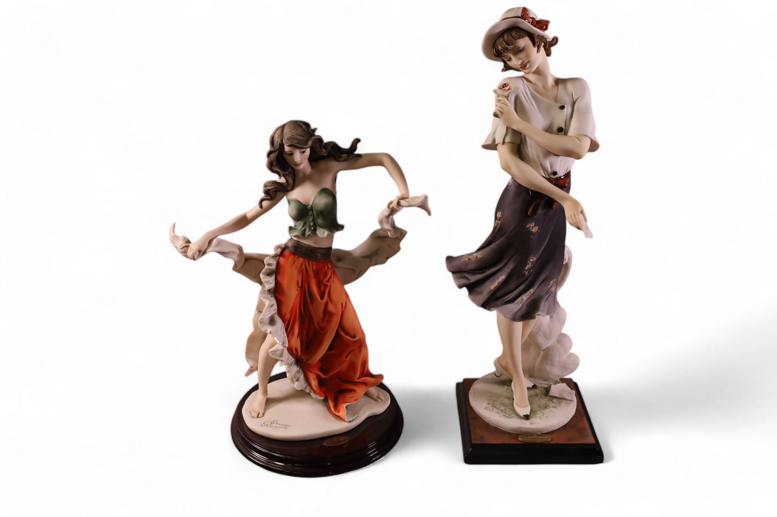 2 FLORENCE ARMANI FIGURES (1 of 3)