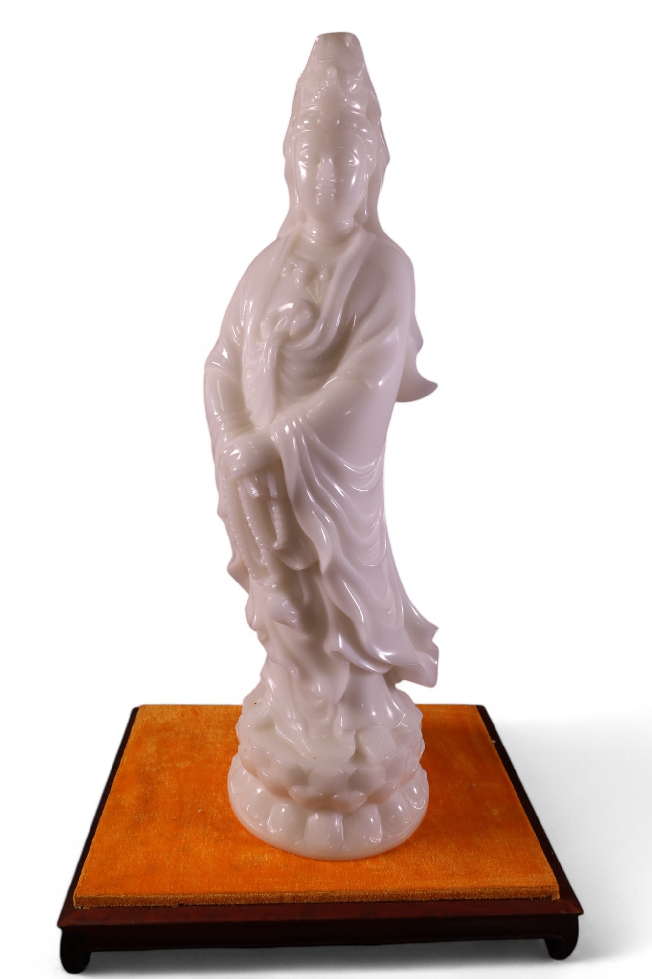 LARGE WHITE JADE STATUE (1 of 3)