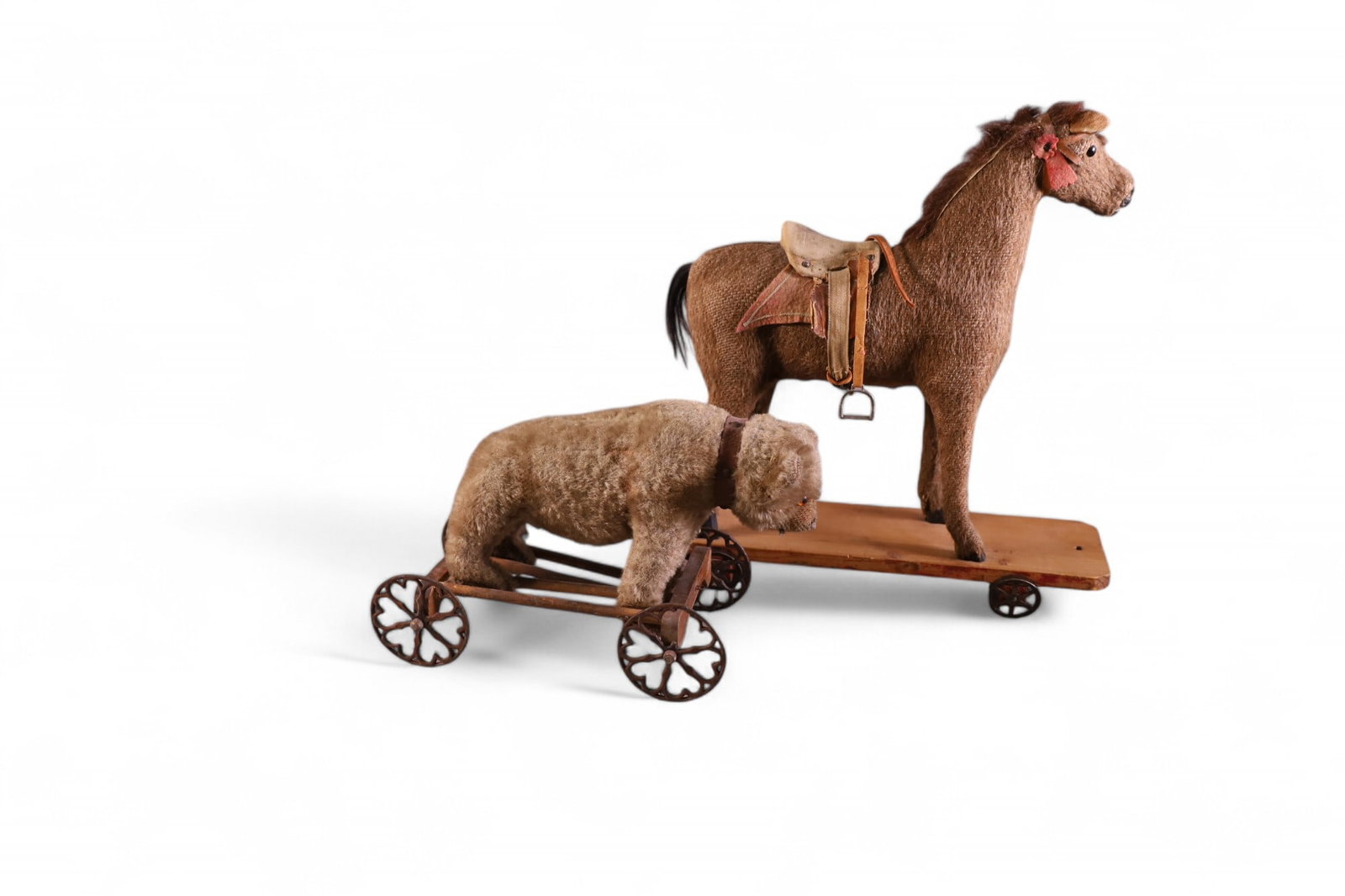 2 ANTIQUE PULL TOYS (1 of 6)