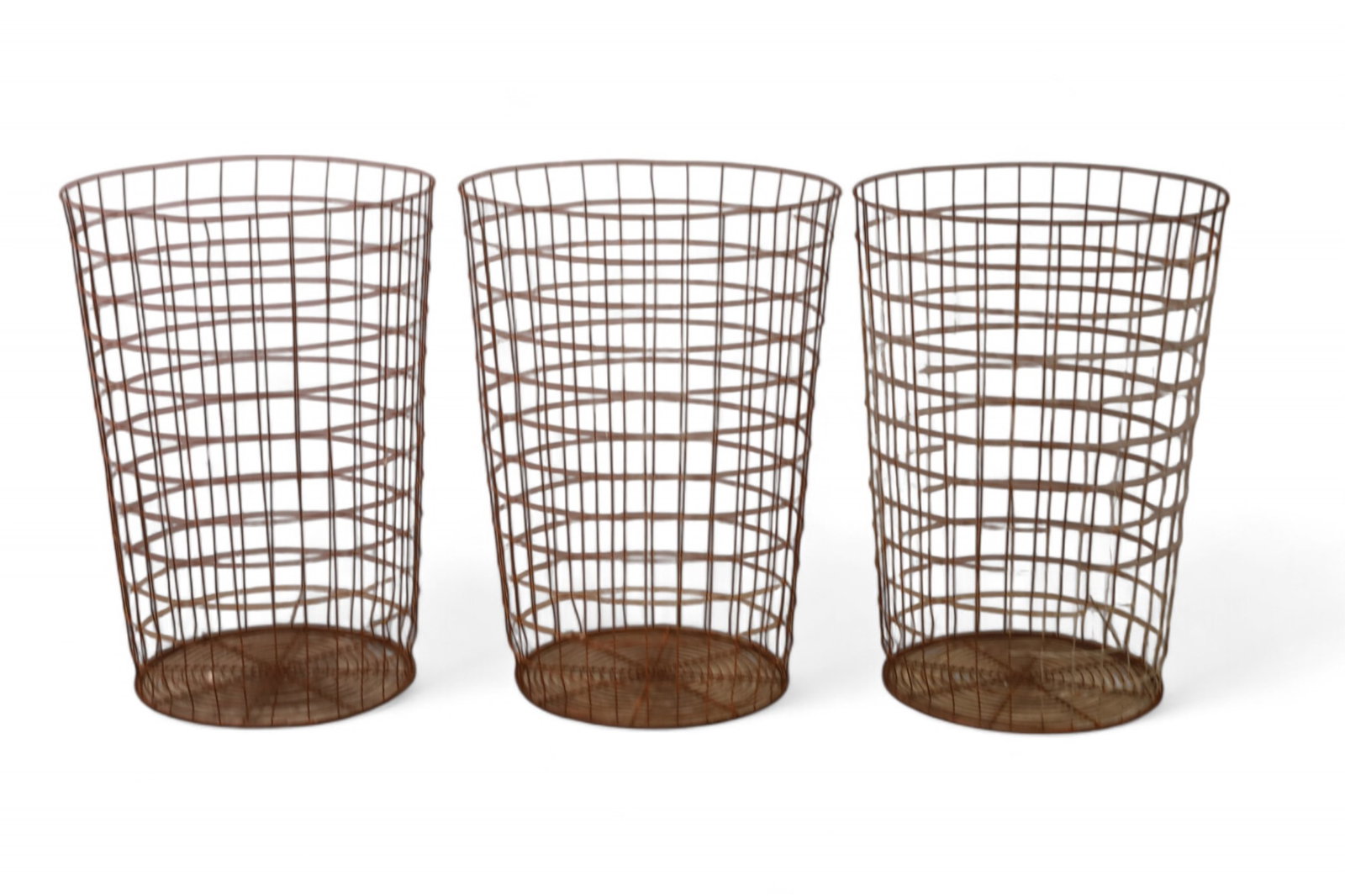 3 VINTAGE TRASHCANS (1 of 2)