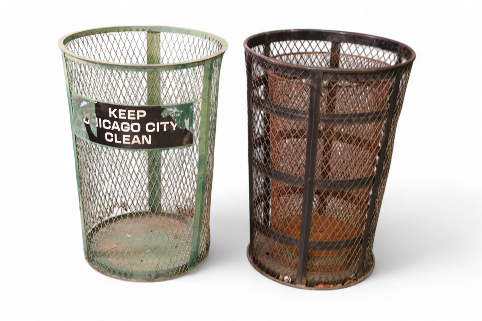 3 VINTAGE TRASHCANS (1 of 2)
