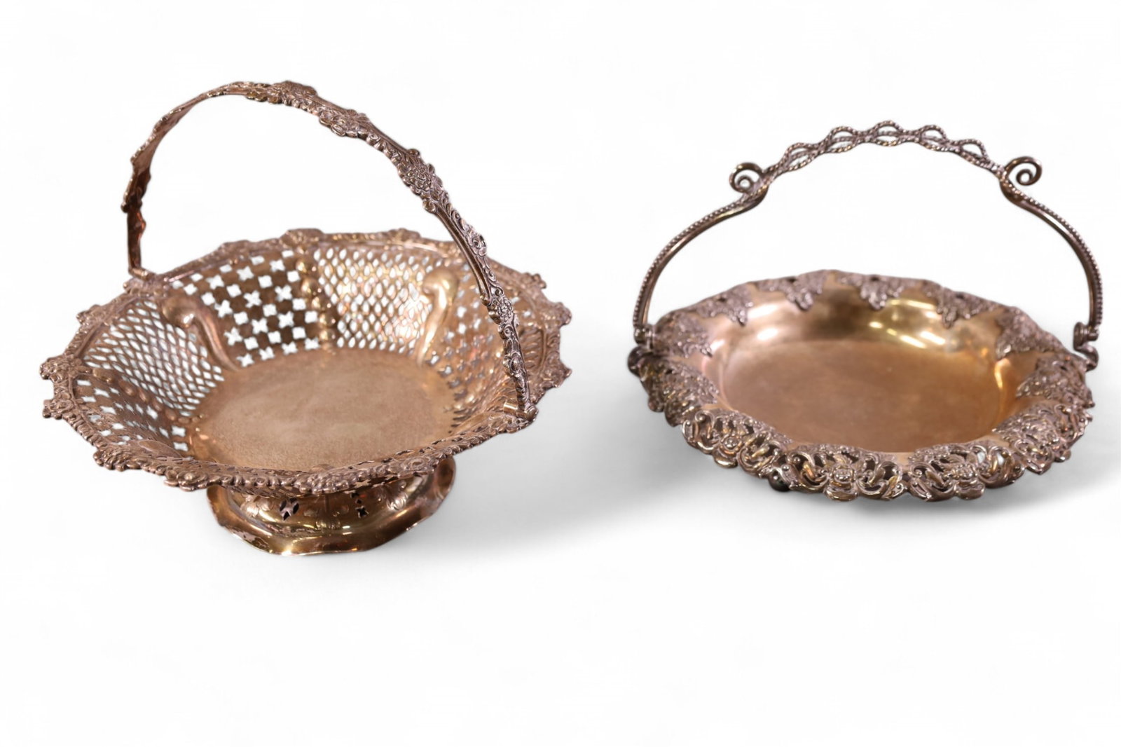 2 SILVERPLATED BRIDE'S BASKETS (1 of 3)
