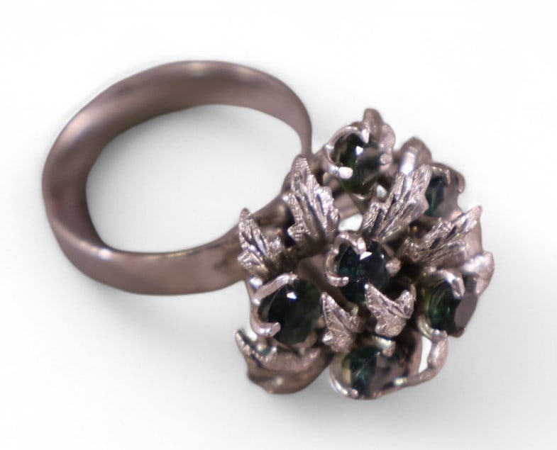 18K GOLD RING (1 of 2)