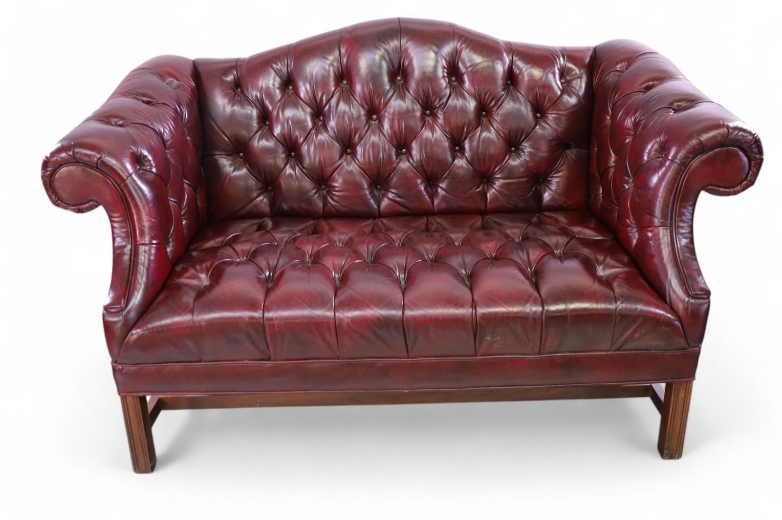 CHESTERFIELD STYLE SETTEE (1 of 3)