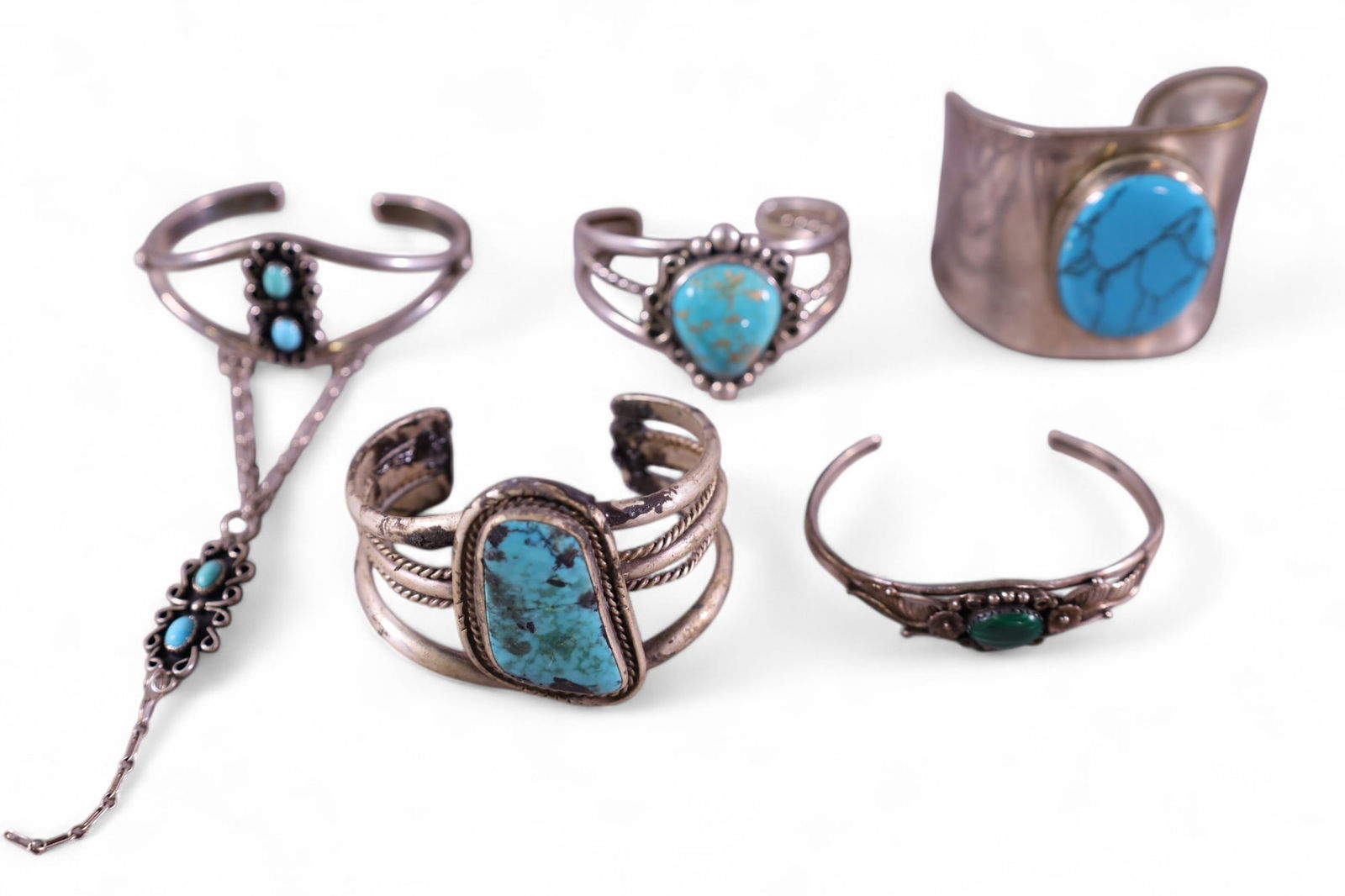 5 STERLING & TURQUOISE BRACELETS (1 of 4)