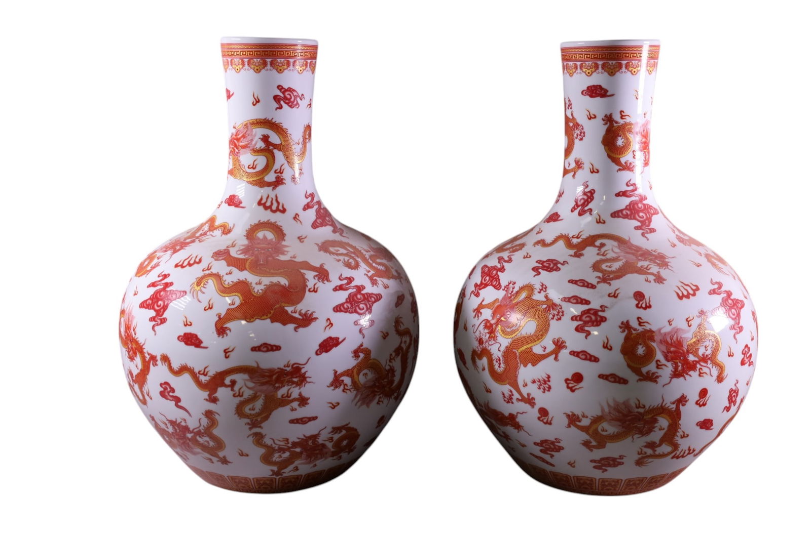 TWO LARGE CHINESE PORCELAIN VASES (1 of 2)
