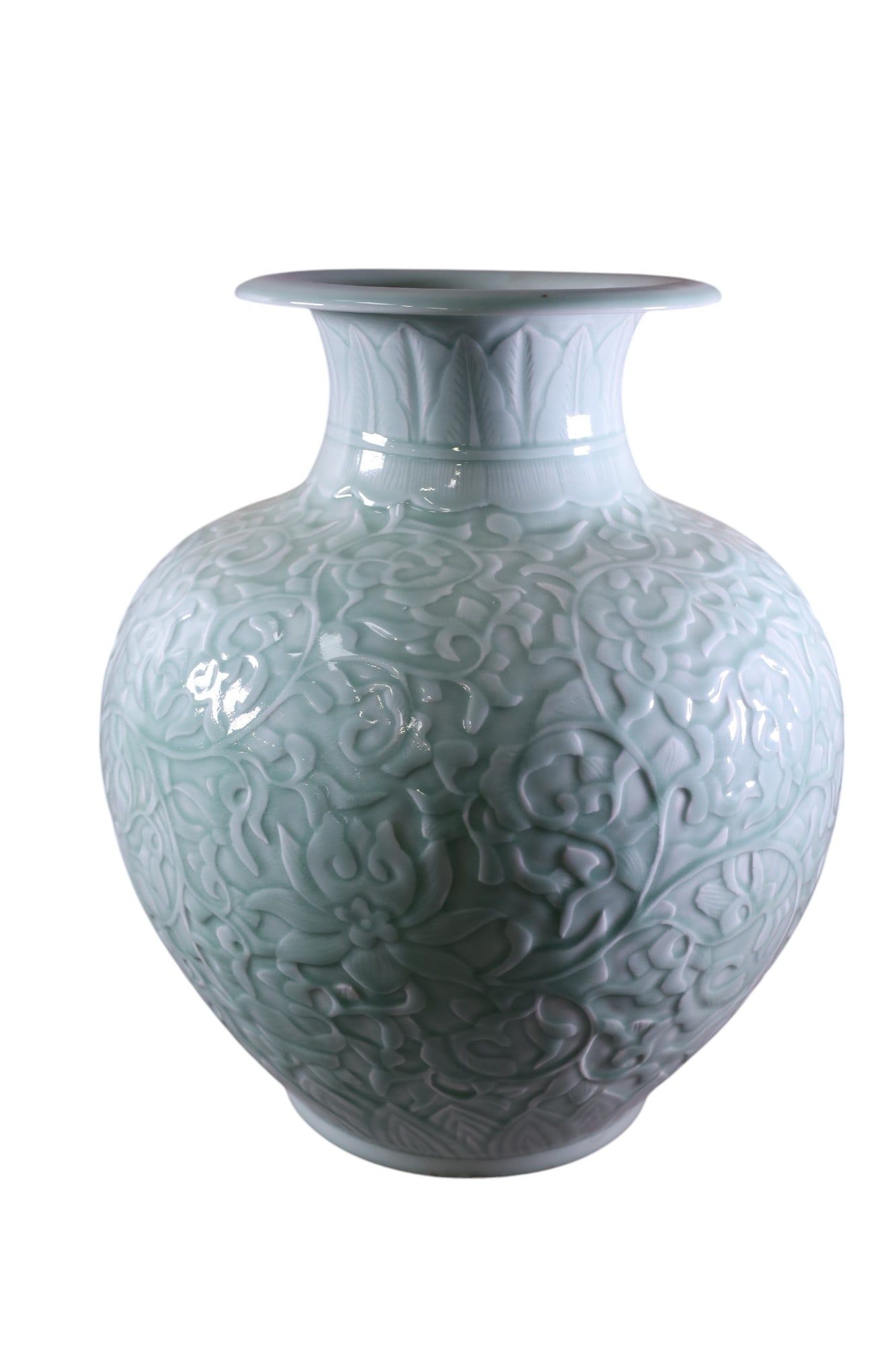 CELEDON GLAZED CHINESE PORCELAIN VASE (1 of 2)