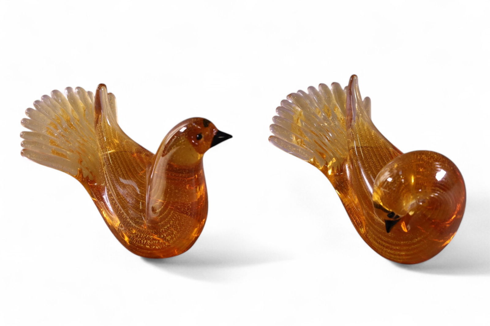 PAIR OF MURANO GLASS BIRDS (1 of 3)
